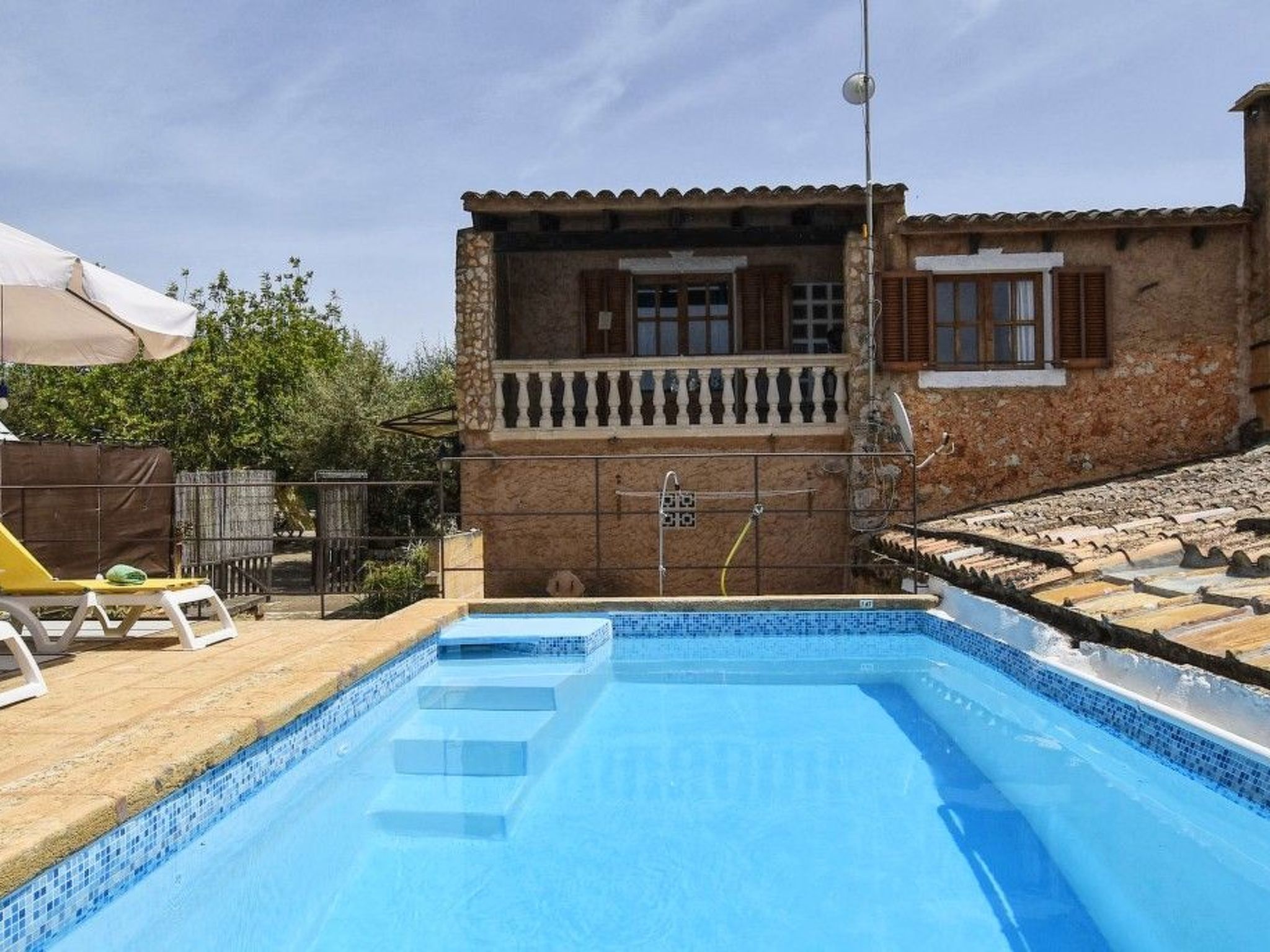 Mit privatem Pool - Dehors