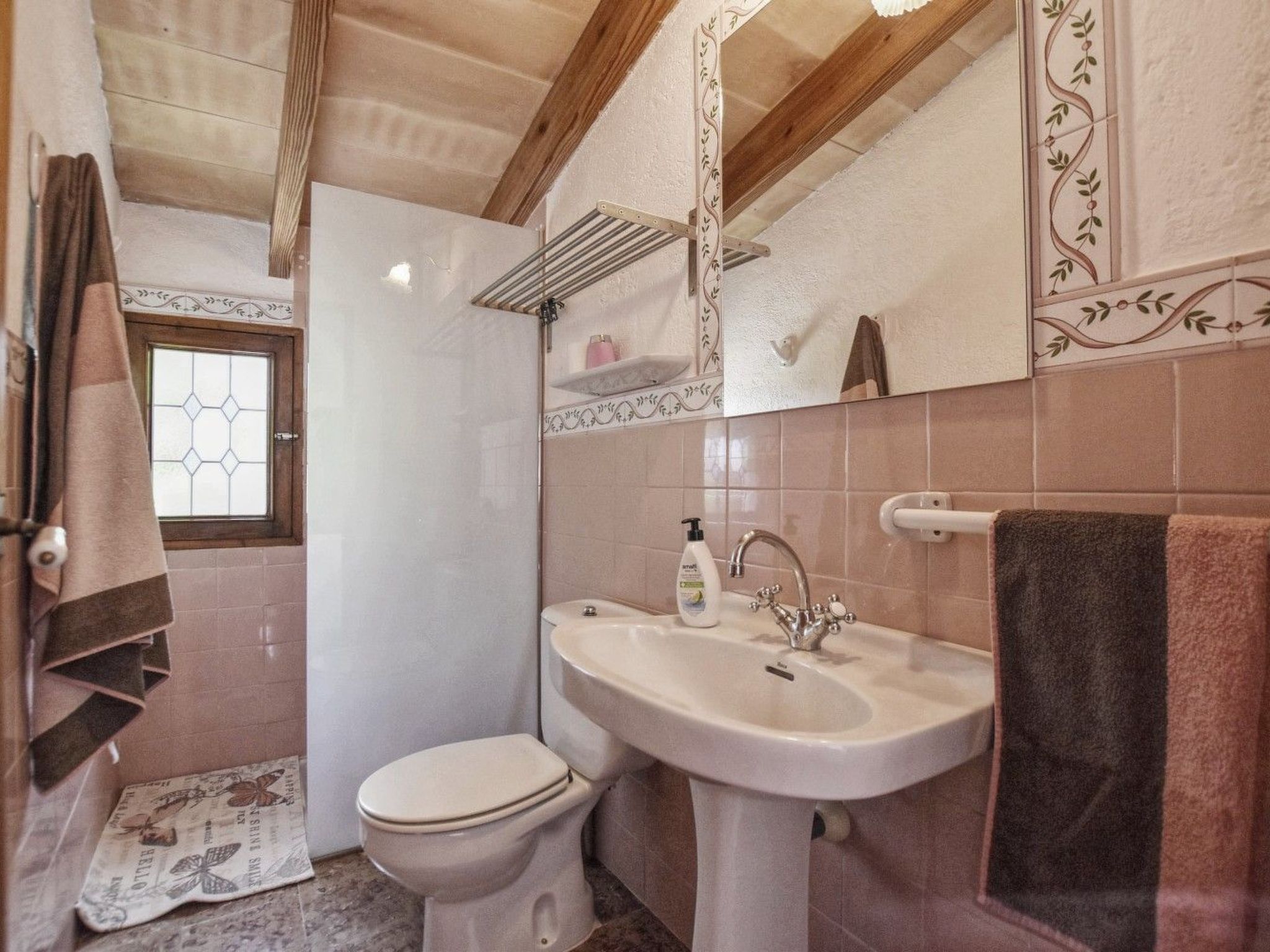 Mit privatem Pool - Dedans