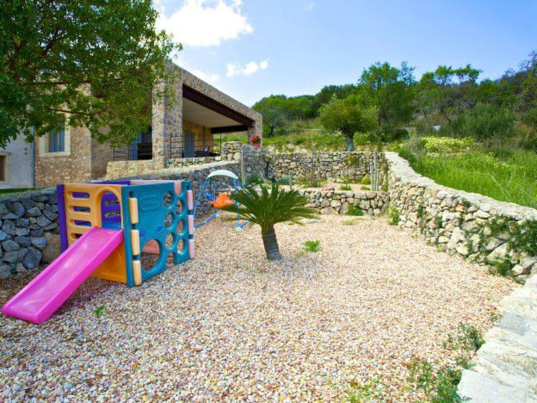 Luxuriöses Landhaus für 16 Personen mit Pool und Panoramablick - Drinnen