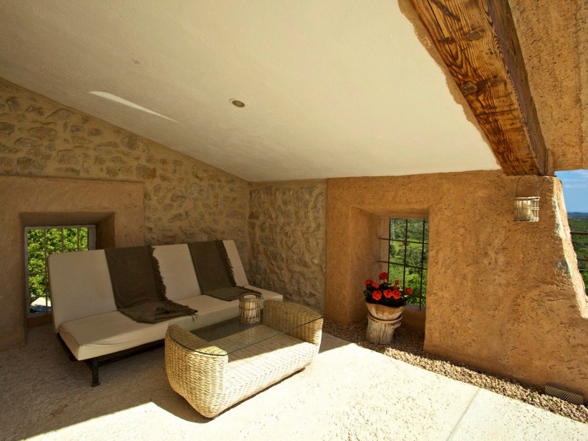 Luxuriöses Landhaus für 16 Personen mit Pool und Panoramablick - Drinnen