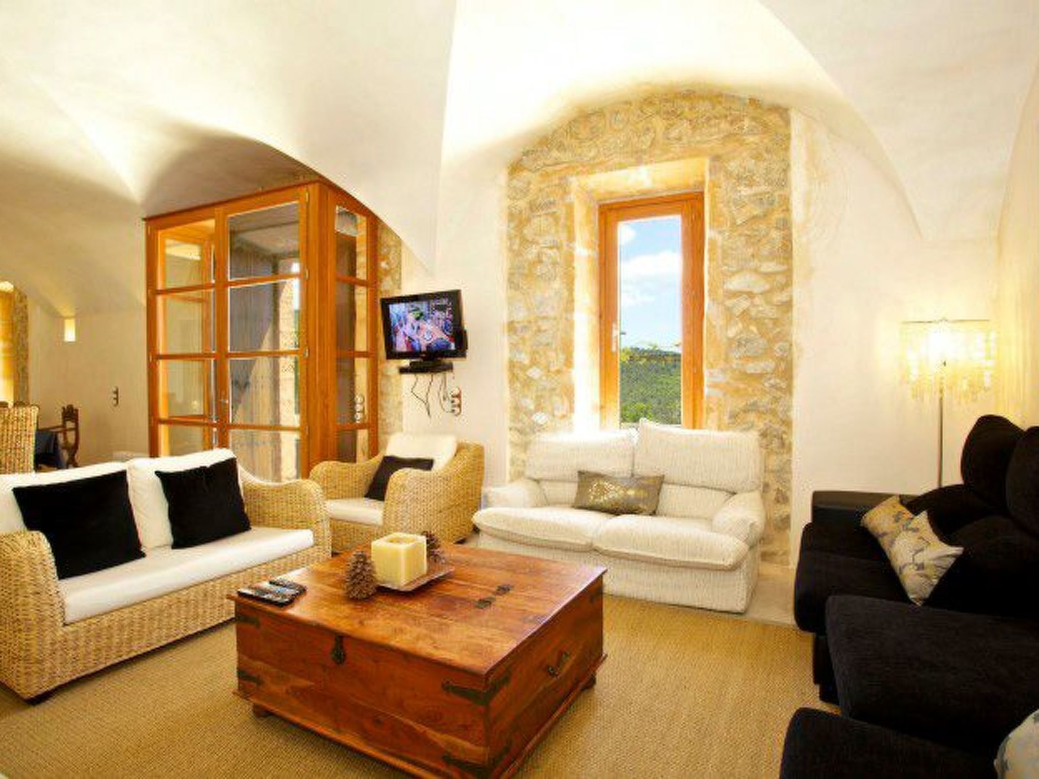 Luxuriöses Landhaus für 16 Personen mit Pool und Panoramablick - Drinnen