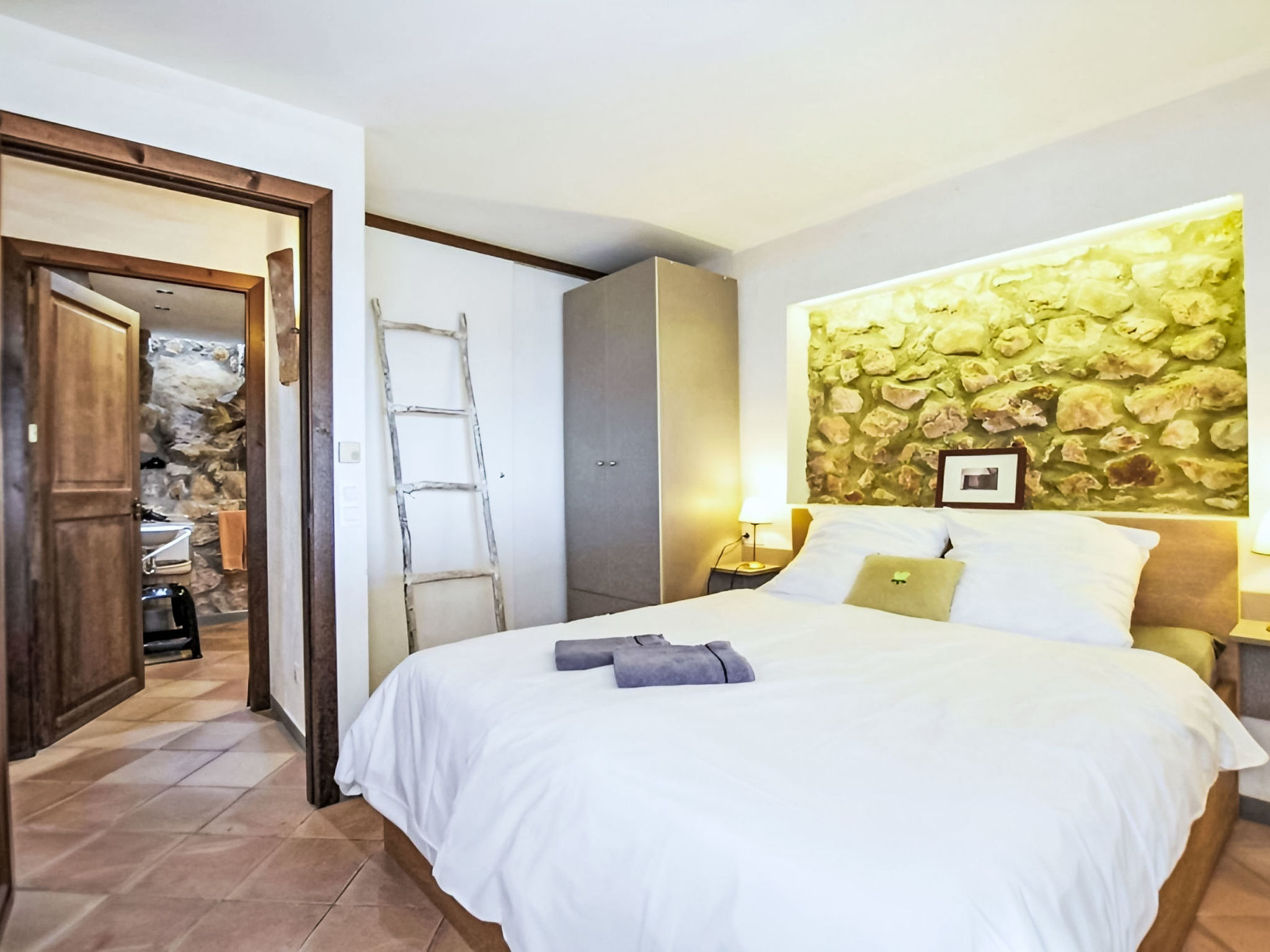 Beeindruckende Finca mit Pool und Klimatisierung - Inside