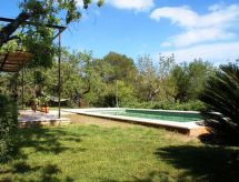 Vrijstaande finca met privézwembad op 7000m² grond bij Sant Llorenç - thumbnail 3