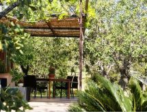 Vrijstaande finca met privézwembad op 7000m² grond bij Sant Llorenç - thumbnail 5