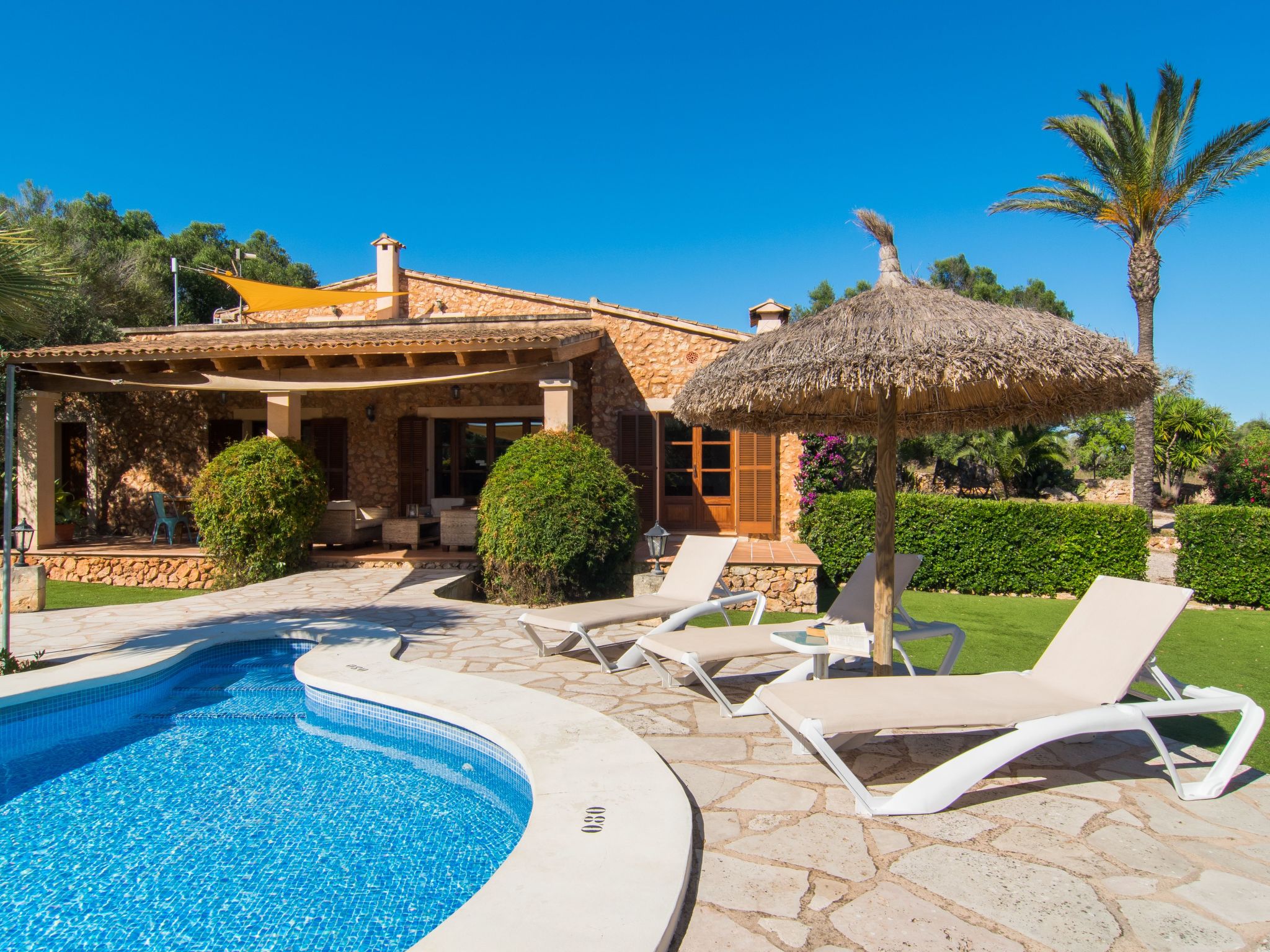 Luxuriöse Villa Can Revell-Binnen