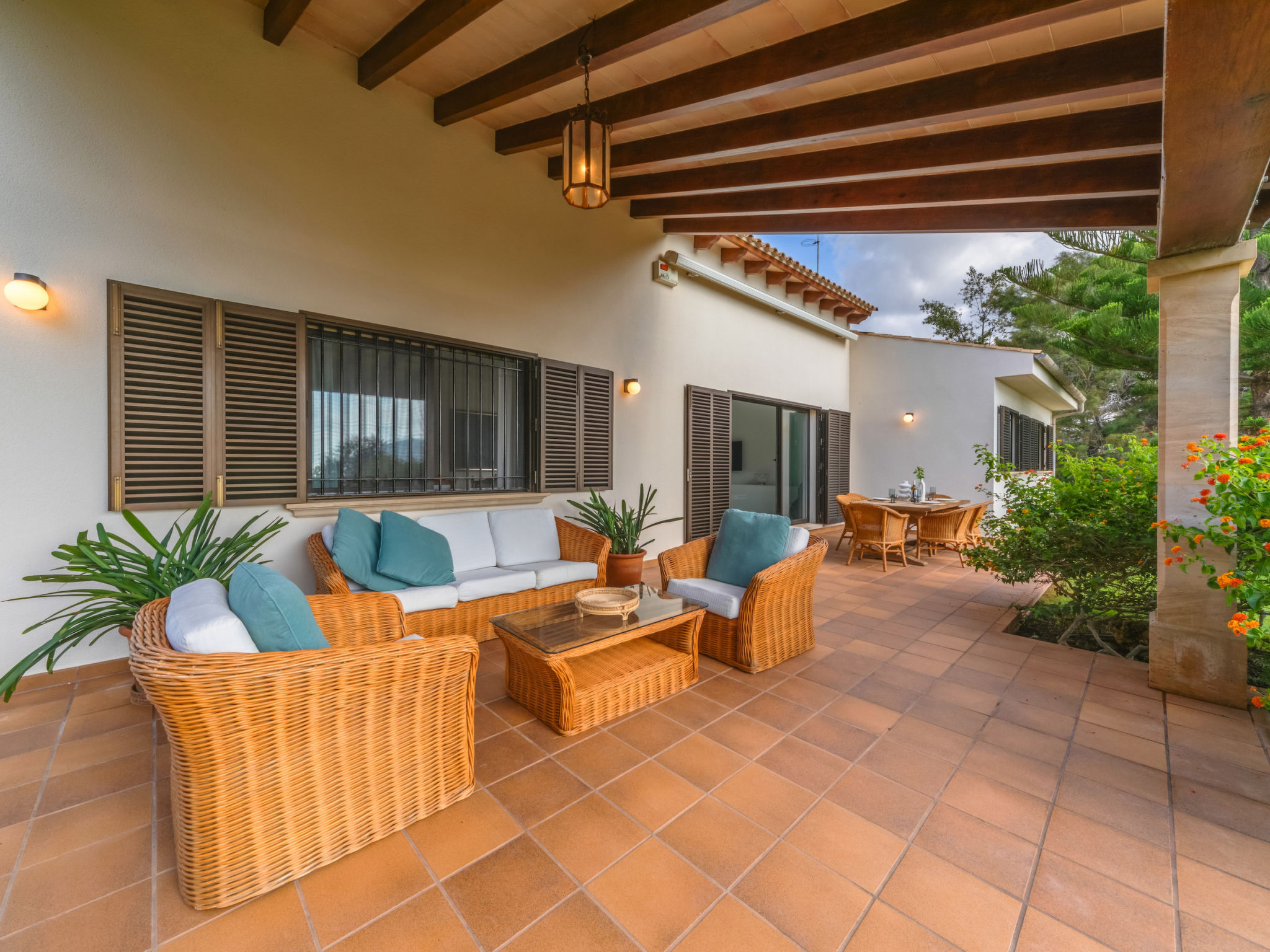 Villa ES Pinaro - Beach Front by PriorityVillas – Terrasse, photo 8 sur 29