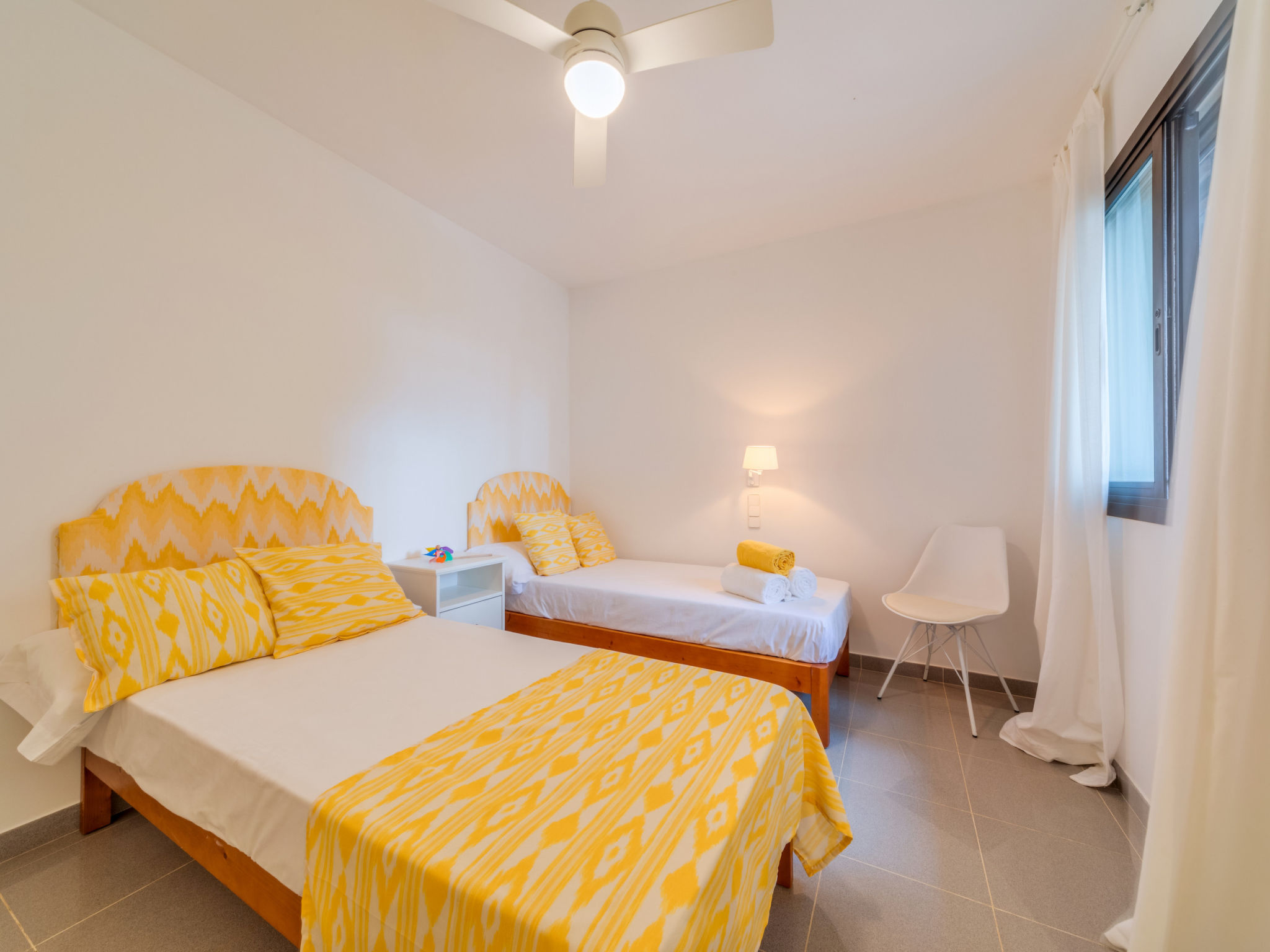 Villa ES Pinaro - Beach Front by PriorityVillas – Chambre, photo 15 sur 29