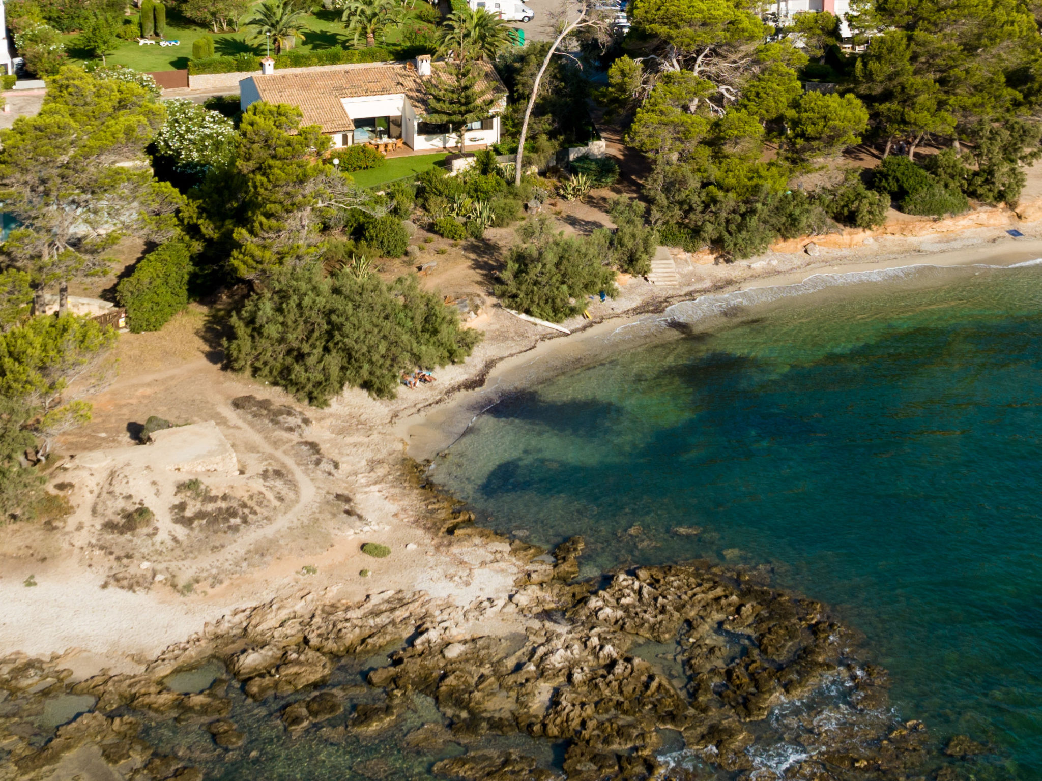 Villa ES Pinaro - Beach Front by PriorityVillas – Extérieur de la maison, photo 22 sur 29