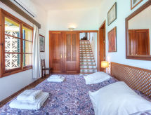 Semesterhus Cala Mendia Sea Views