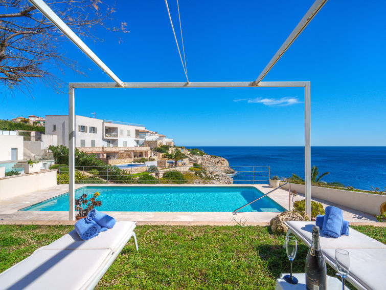 Photo of Magrana Over The Sea (Private Pool).