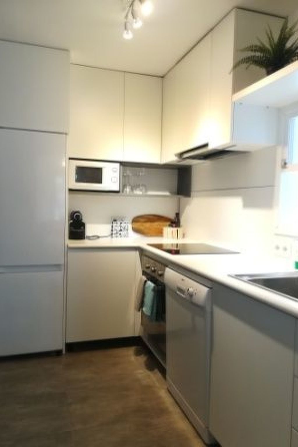 Touristenwohnung "Pins" mit Terrasse-Image-tags.info