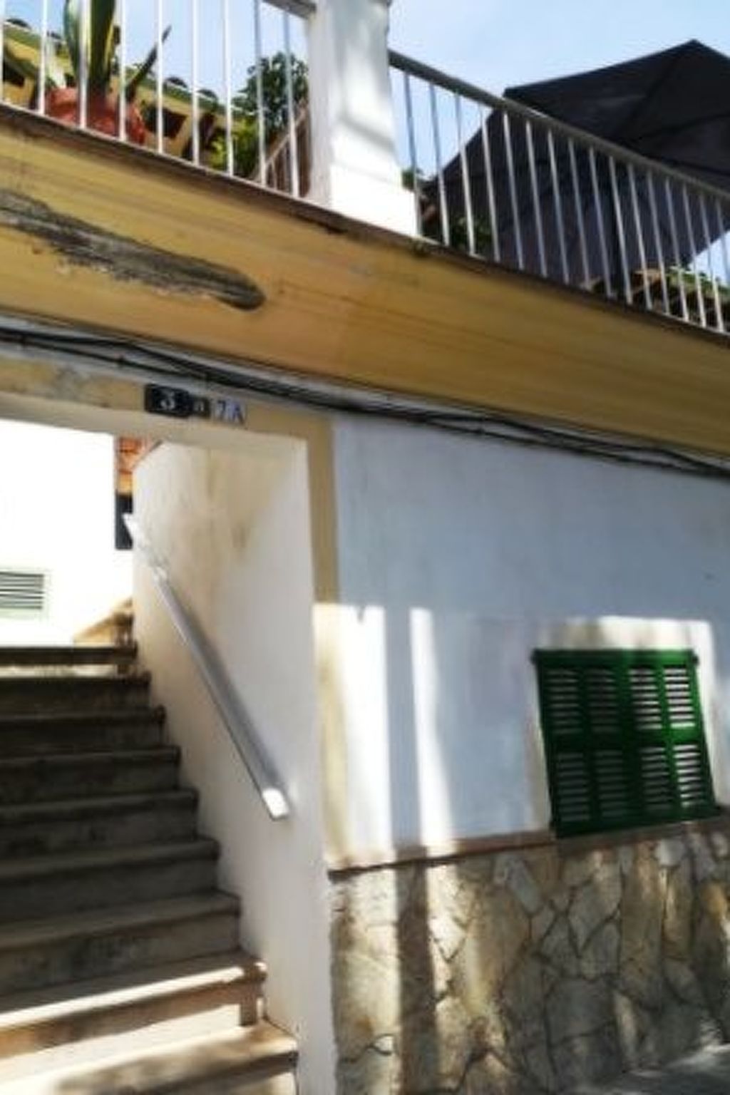 Touristenwohnung "Pins" mit Terrasse-Image-tags.info