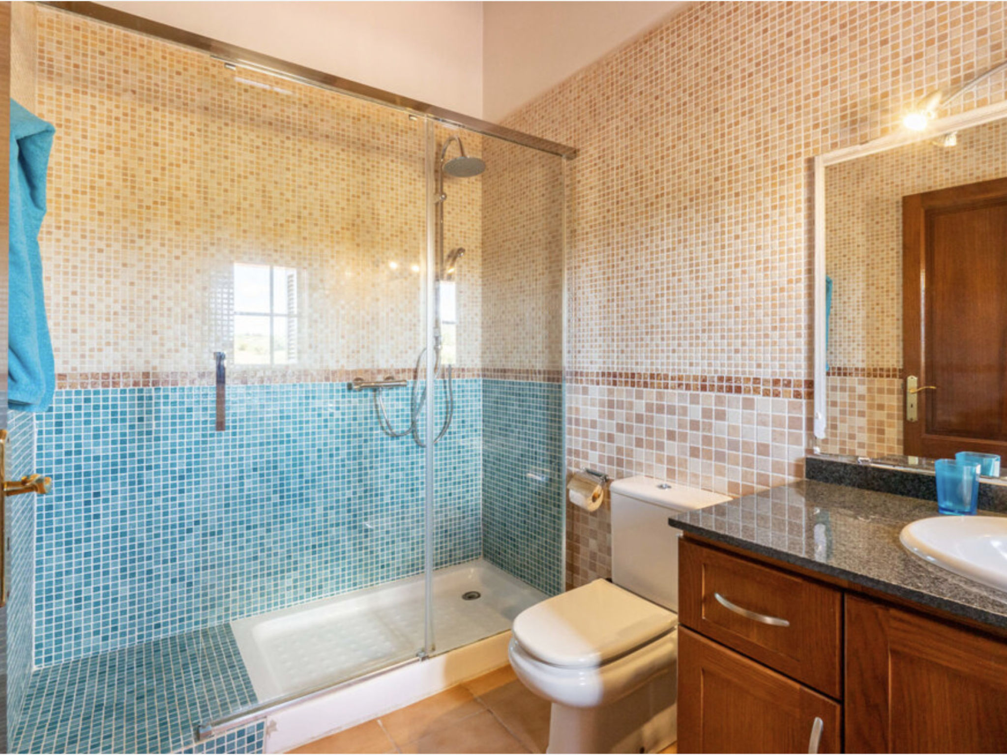 Photo of VILLA LORENZO MANACOR by PriorityVillas