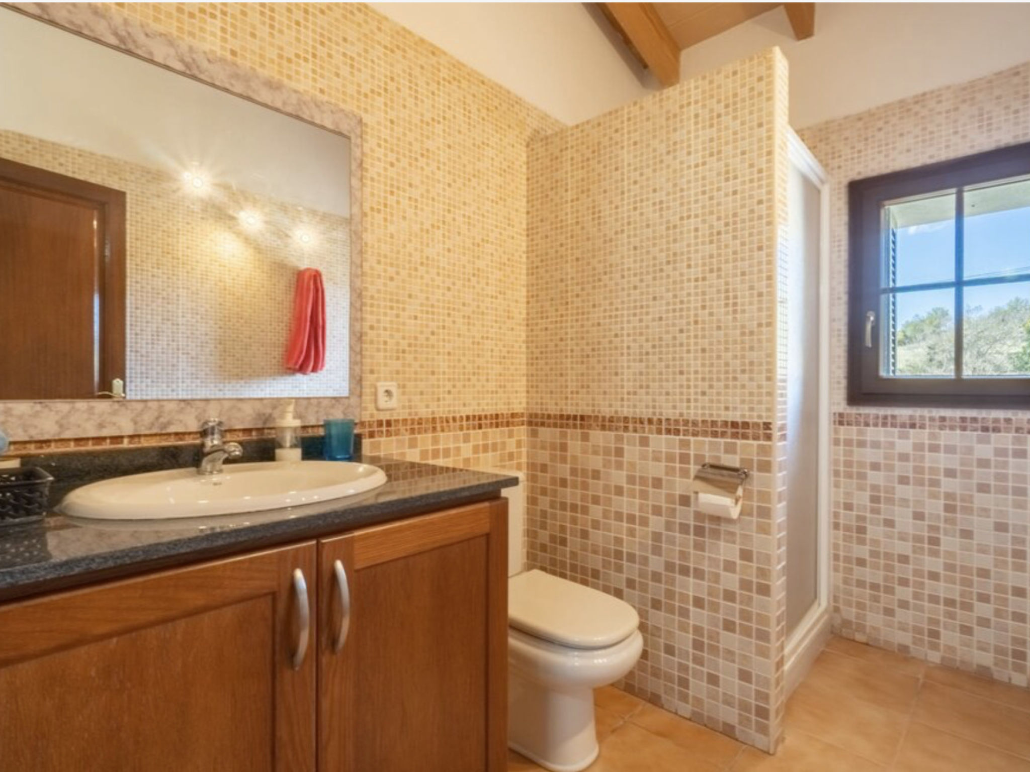 Photo of VILLA LORENZO MANACOR by PriorityVillas