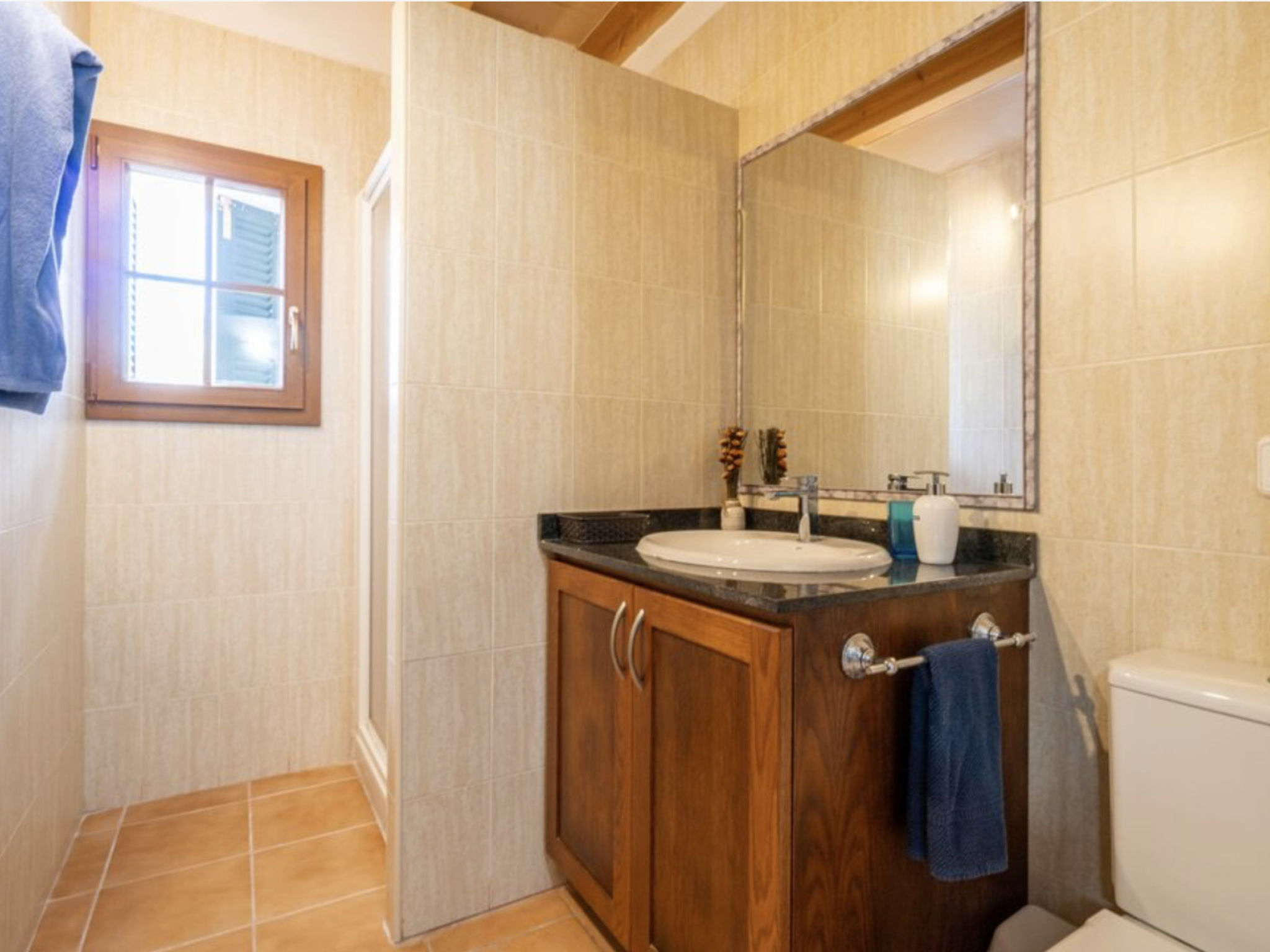 Photo of VILLA LORENZO MANACOR by PriorityVillas