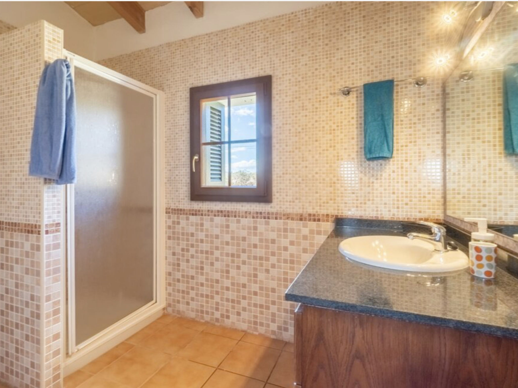 Photo of VILLA LORENZO MANACOR by PriorityVillas