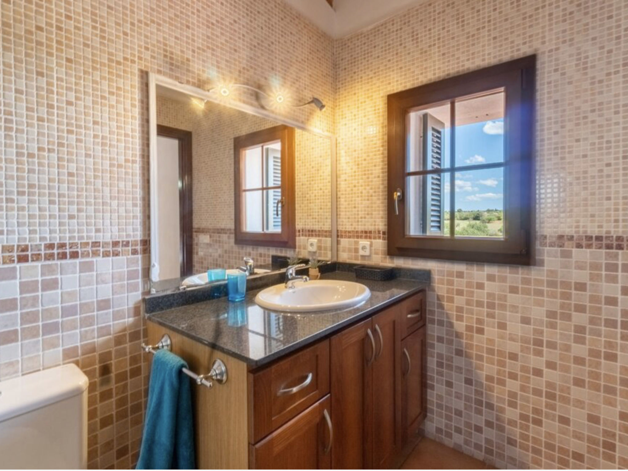 Photo of VILLA LORENZO MANACOR by PriorityVillas