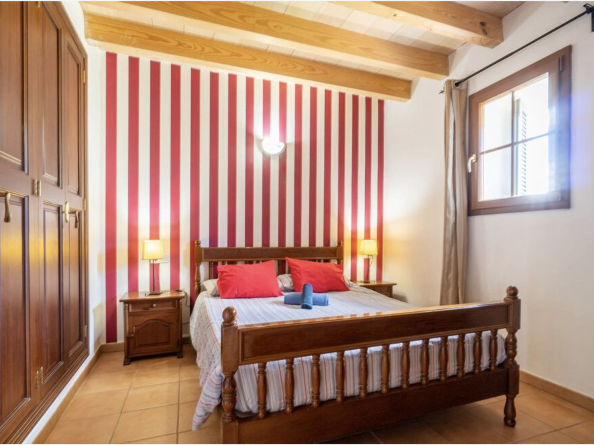 Photo of VILLA LORENZO MANACOR by PriorityVillas