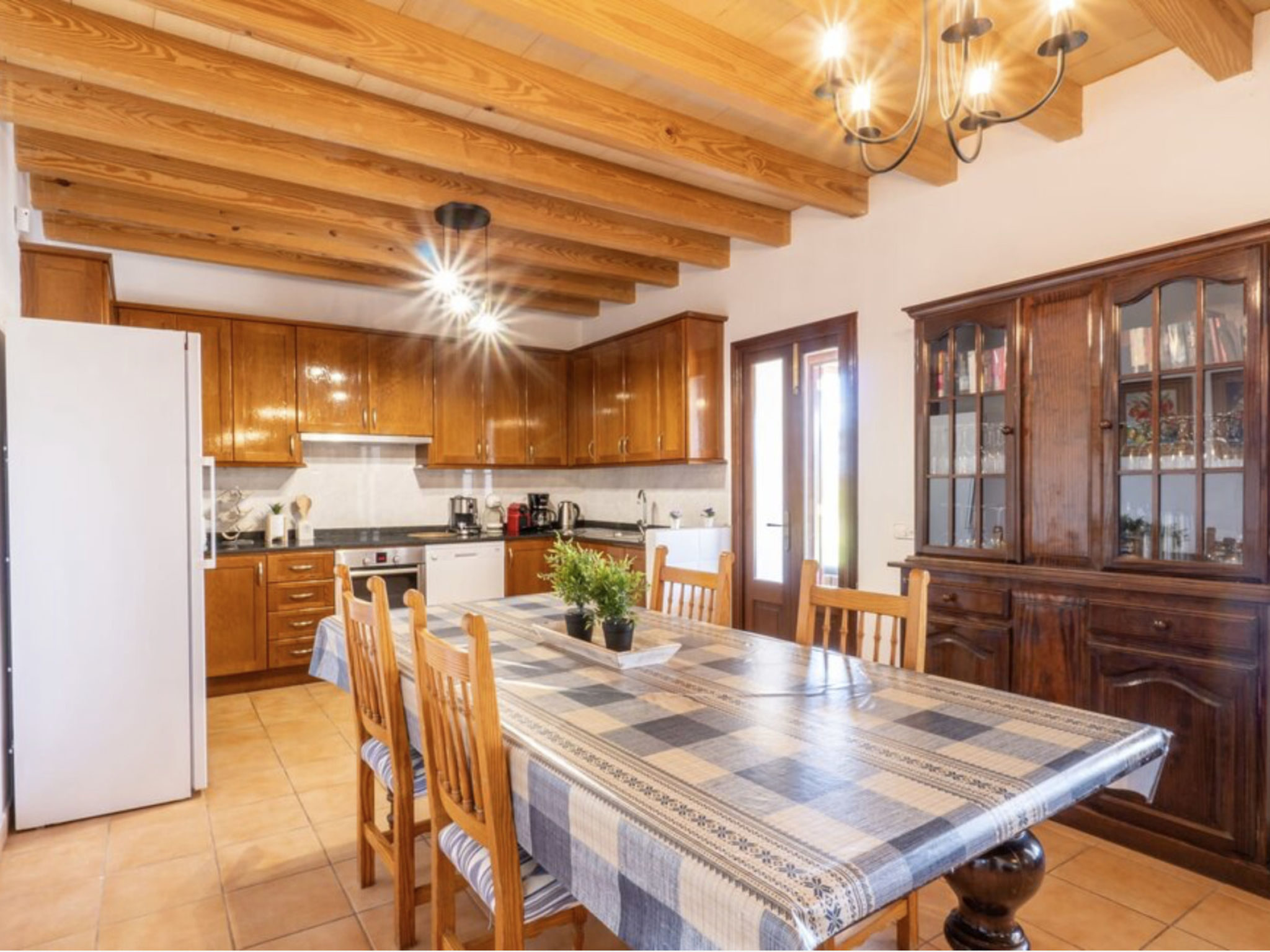 Photo of VILLA LORENZO MANACOR by PriorityVillas