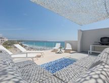 Sfeervol appartement aan zee in S'Illot met panoramisch uitzicht op meer en zee - thumbnail 1