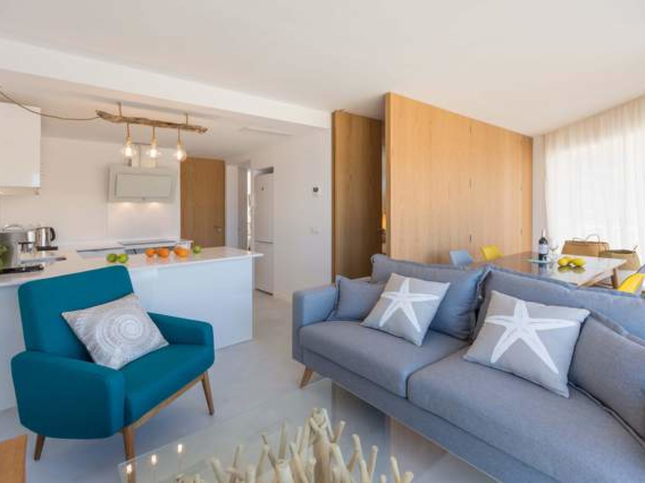 Sfeervol appartement aan zee in S'Illot met panoramisch uitzicht op meer en zee - foto 16