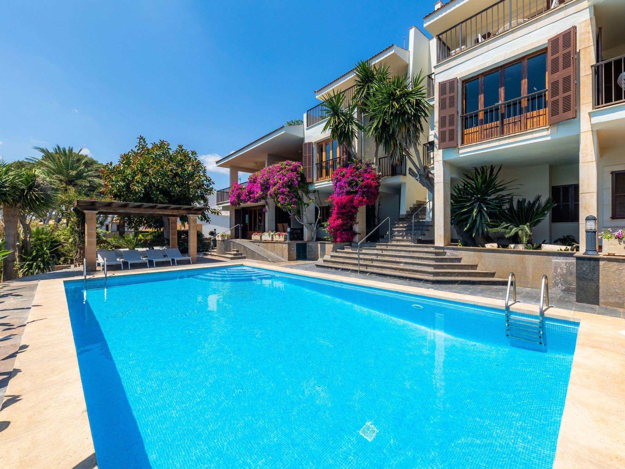 Vakantiehuis met privé zwembad in Cala Romántica (Spanje) voor 9 personen