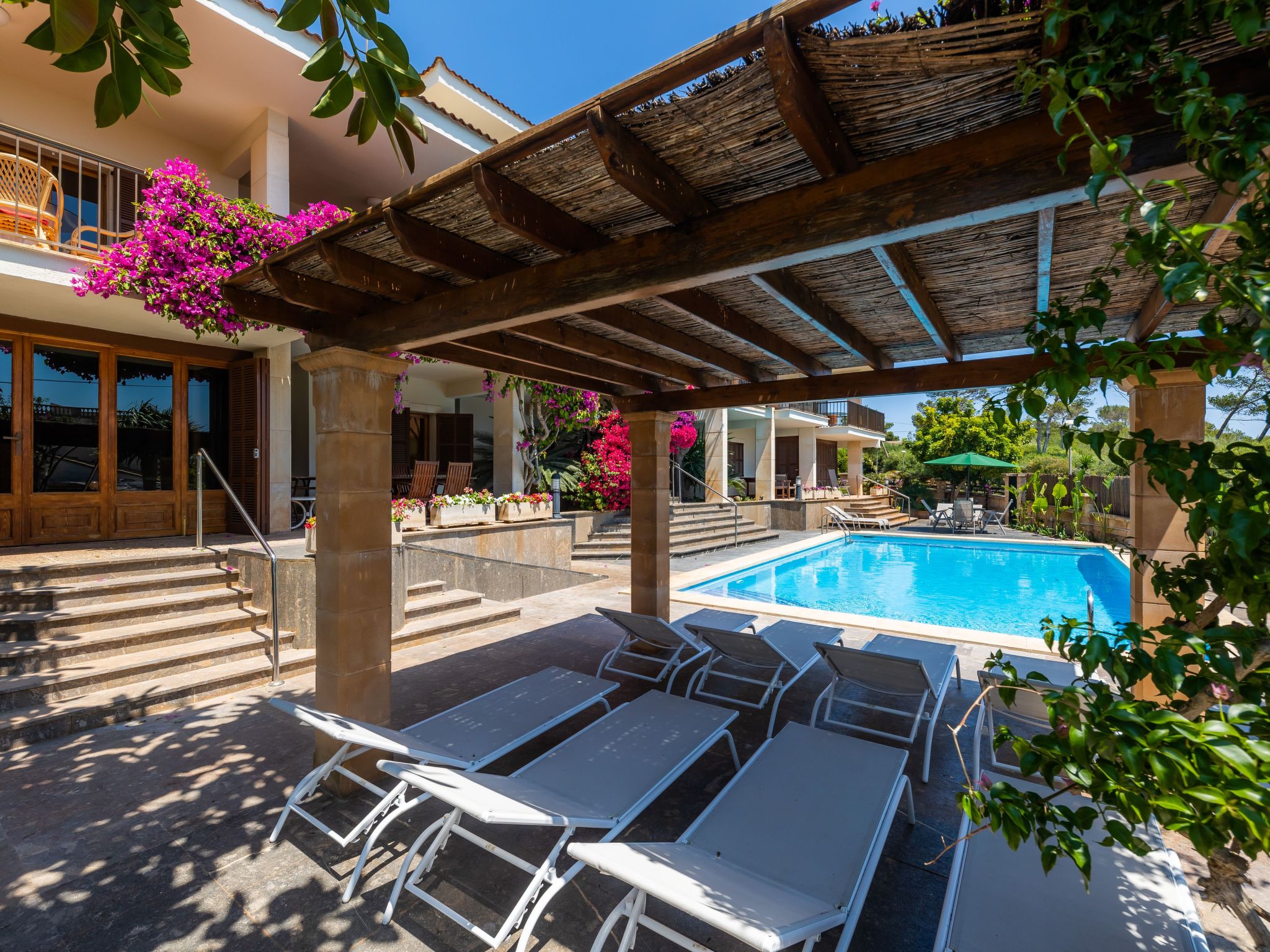 Chalet 'Cala Murta' mit eigener Terrasse-Buiten