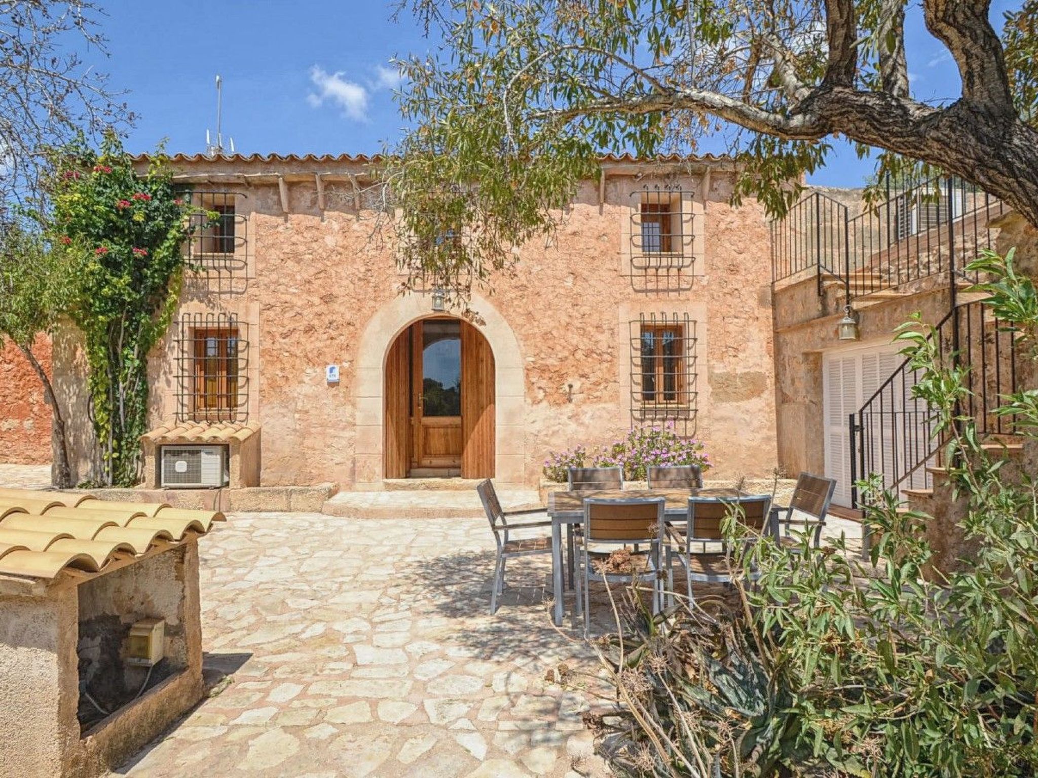 Landhaus mit Pool in der Nähe von Porto Cristo-Binnen