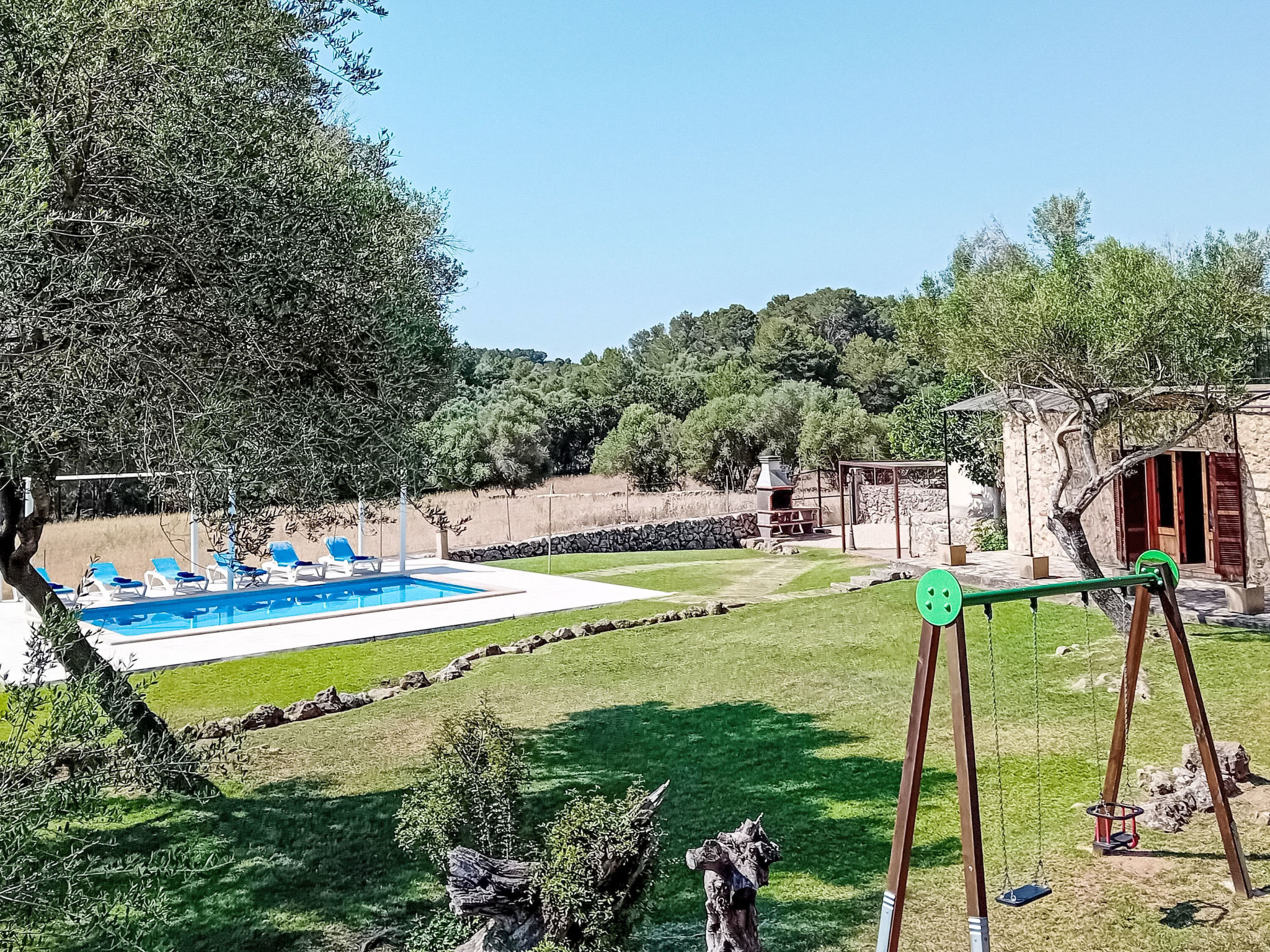 Landhaus mit Pool in der Nähe von Porto Cristo - Buiten