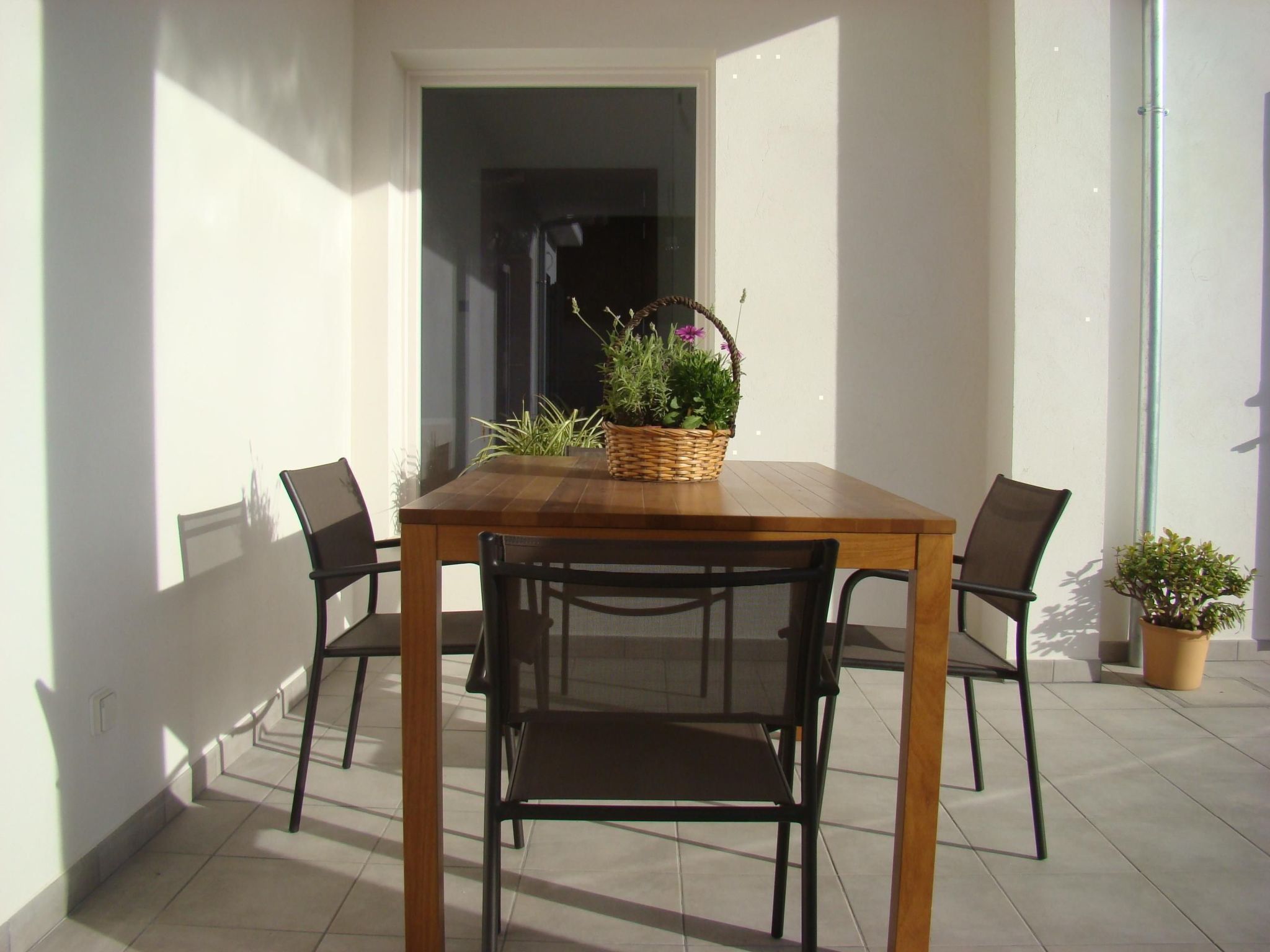 Casa Aina mit Pool und Sonnenterrasse-Binnen