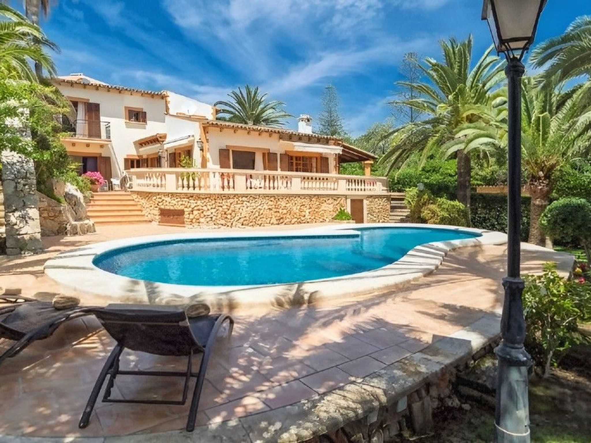 Mit Wasserblick-Binnen