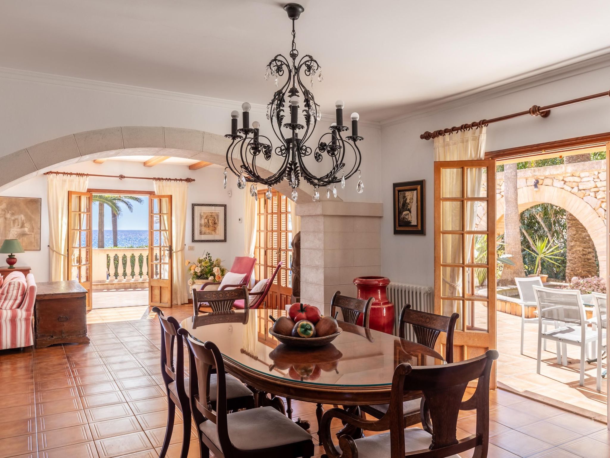 Mit Wasserblick-Binnen