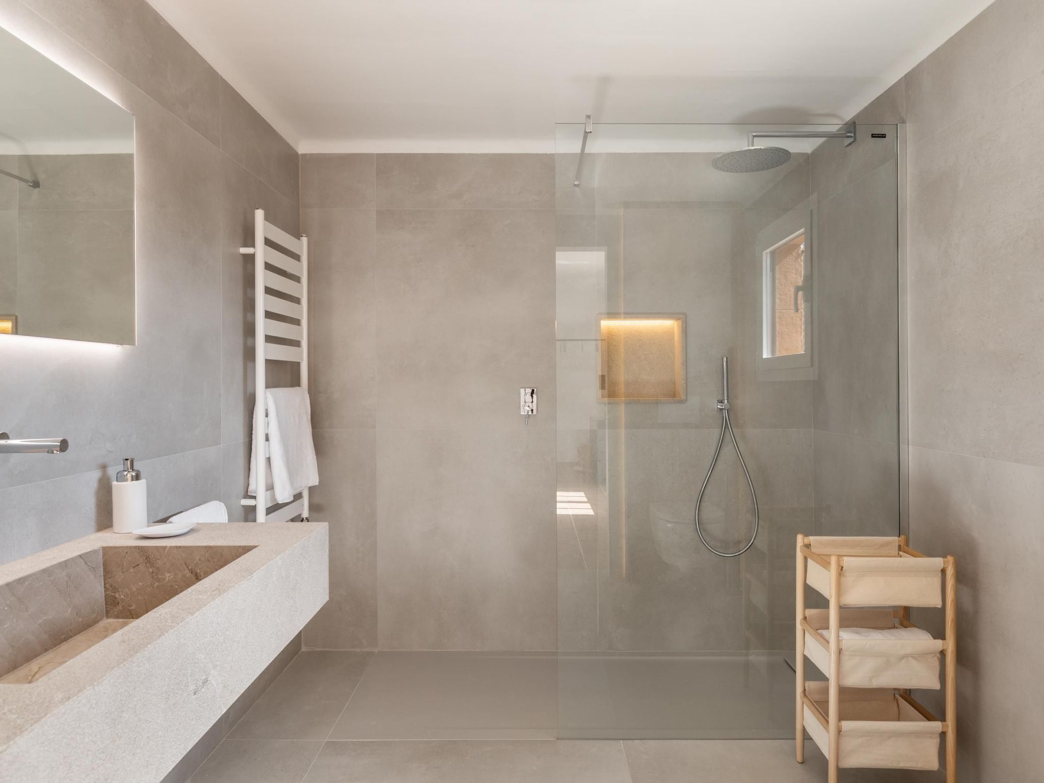 Mit Wasserblick-Binnen