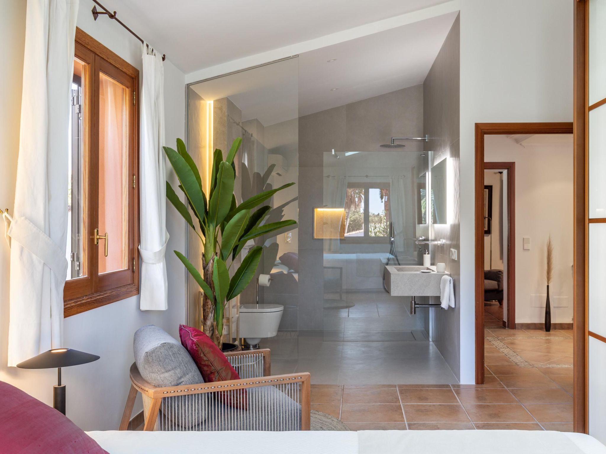 Mit Wasserblick-Binnen