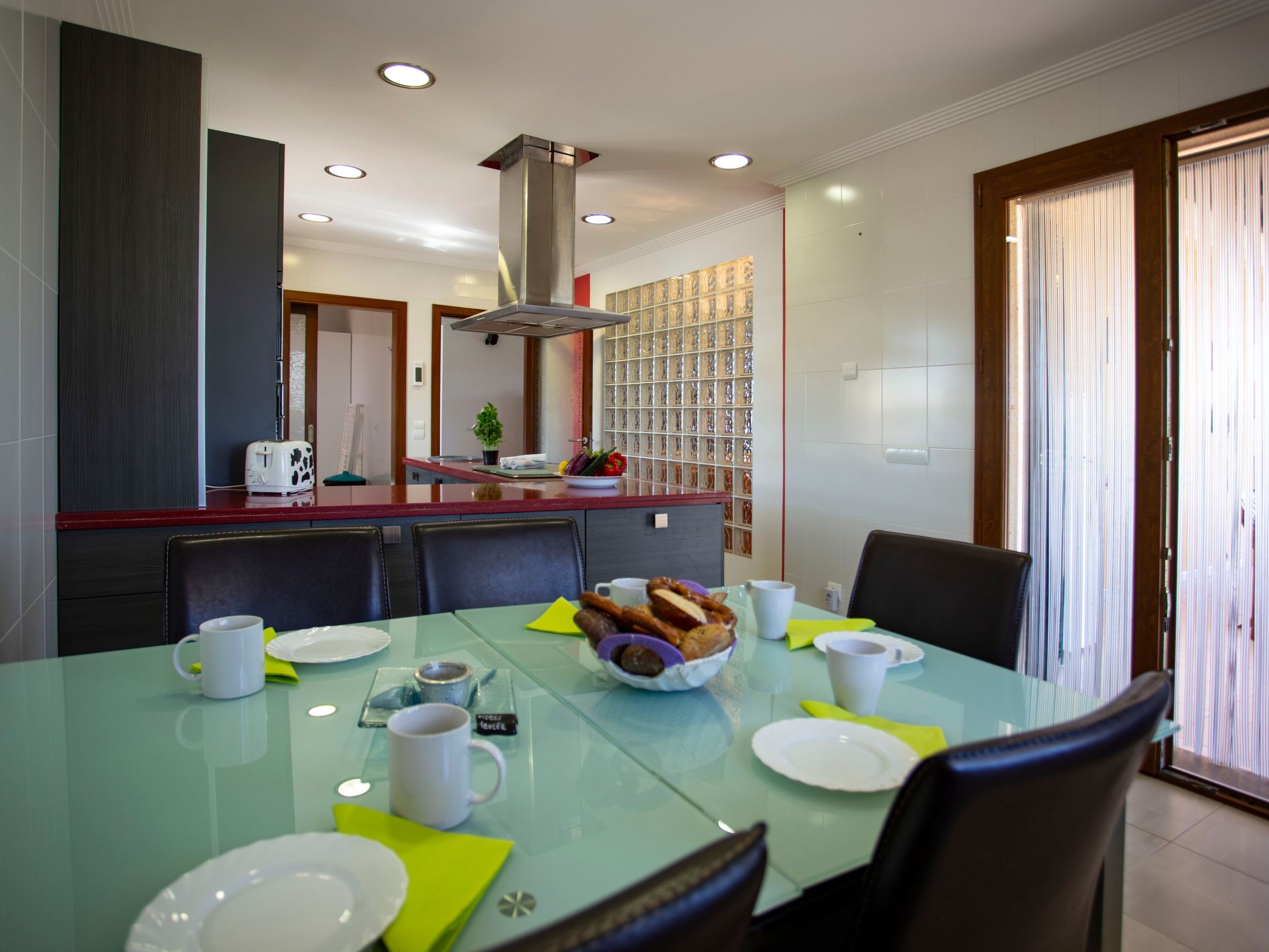 Can Vanrell, mit Schwimmbad, Jacuzzi und Rasenfläche.-Binnen