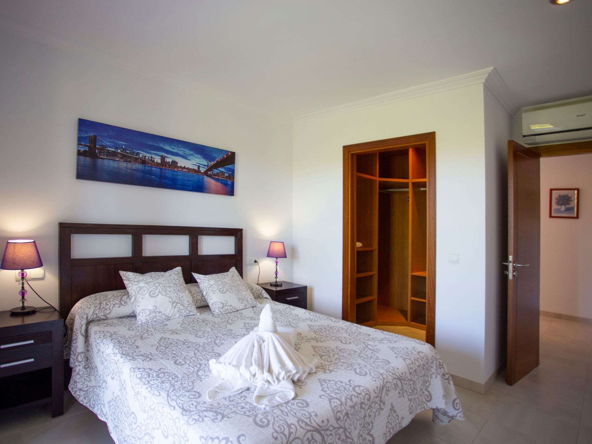 Can Vanrell, mit Schwimmbad, Jacuzzi und Rasenfläche.-Binnen