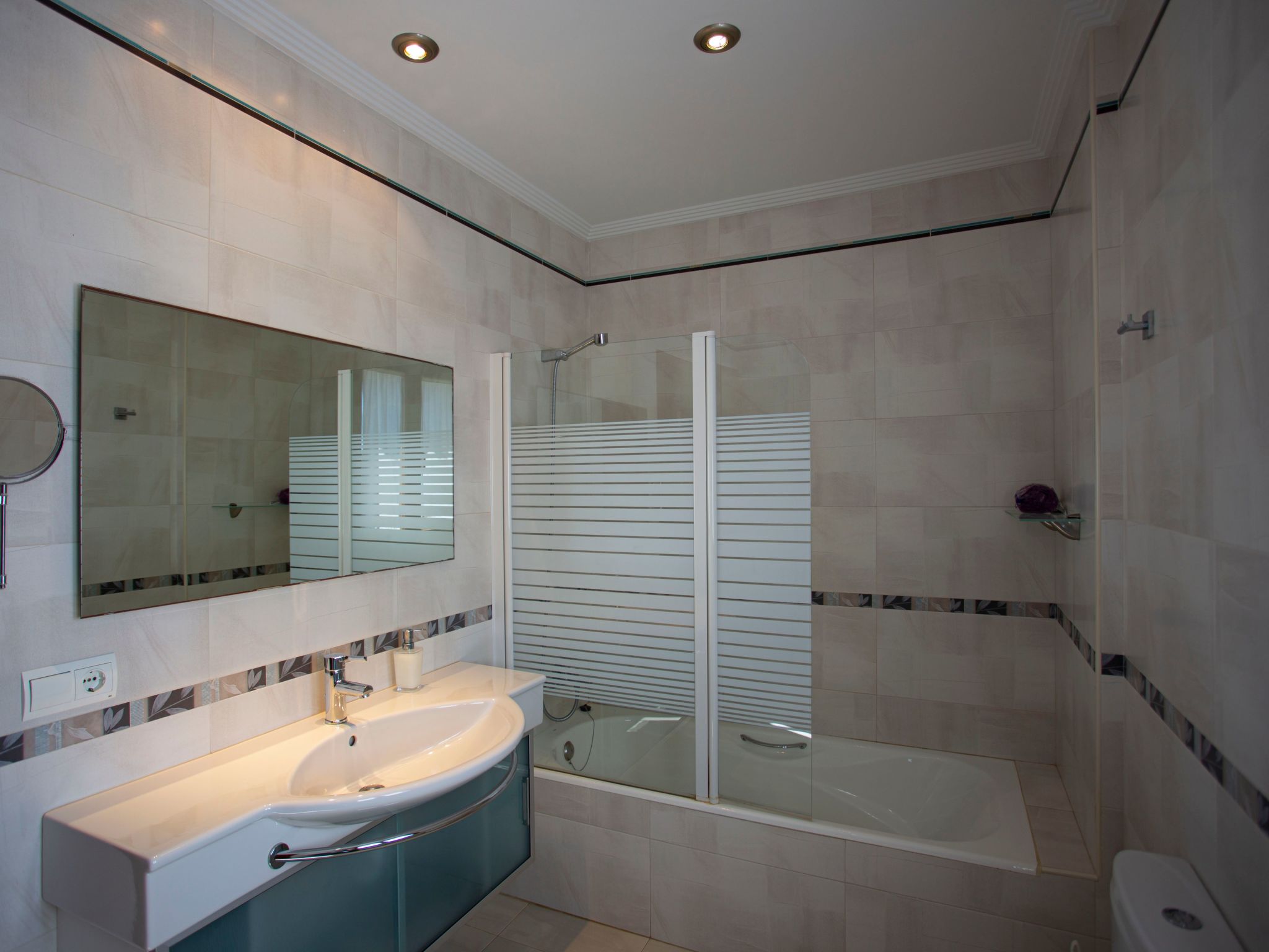 Can Vanrell, mit Schwimmbad, Jacuzzi und Rasenfläche.-Binnen