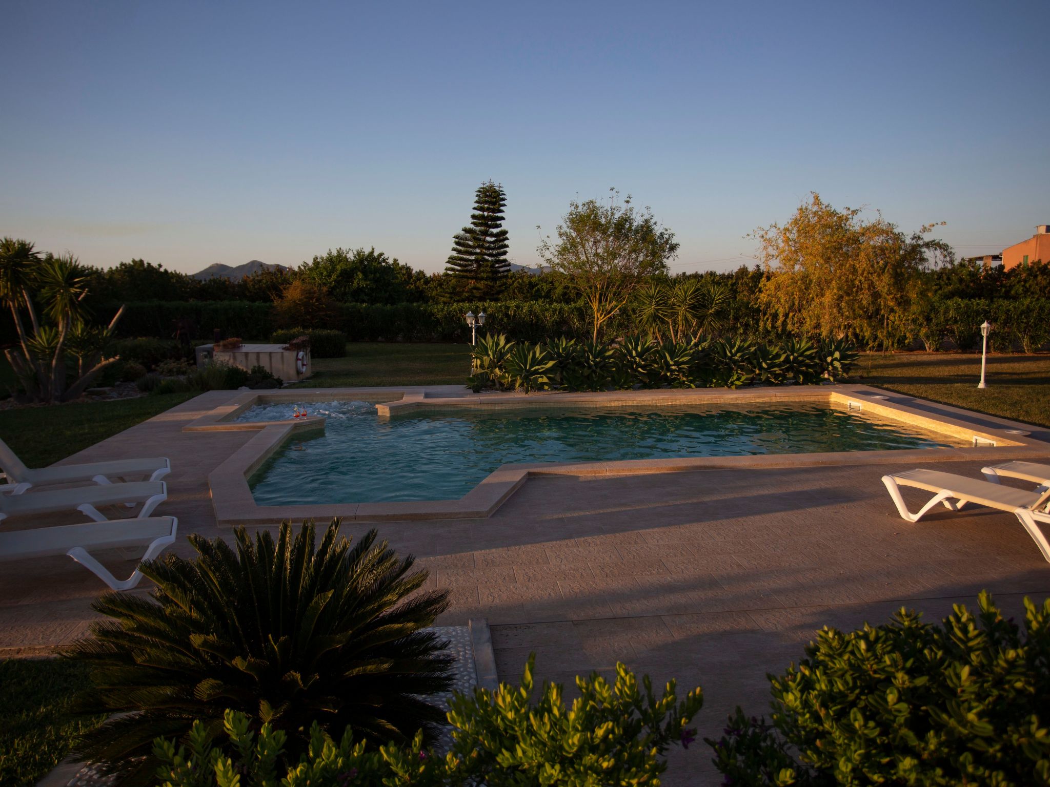 Can Vanrell, mit Schwimmbad, Jacuzzi und Rasenfläche.-Binnen