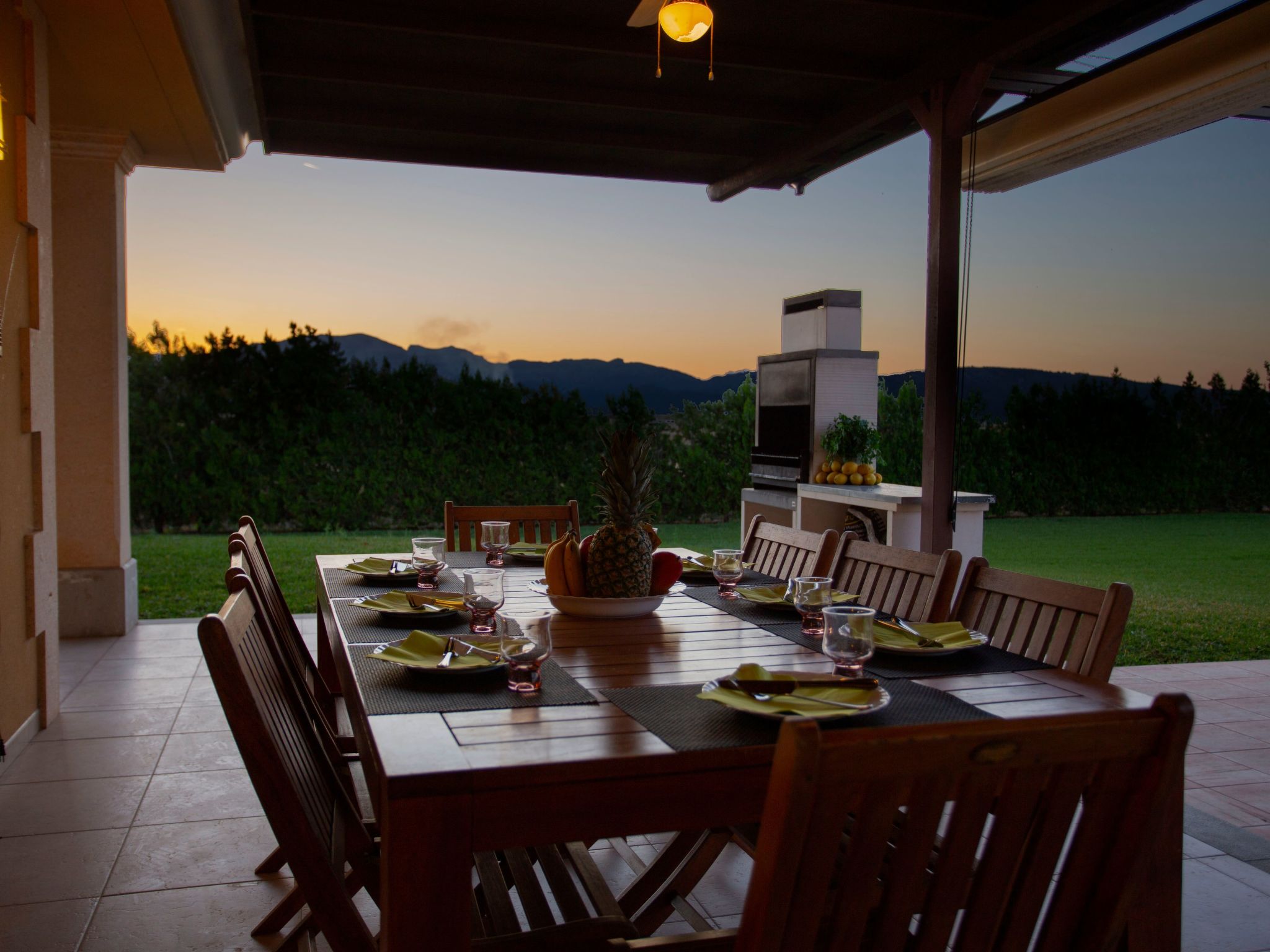 Can Vanrell, mit Schwimmbad, Jacuzzi und Rasenfläche.-Binnen