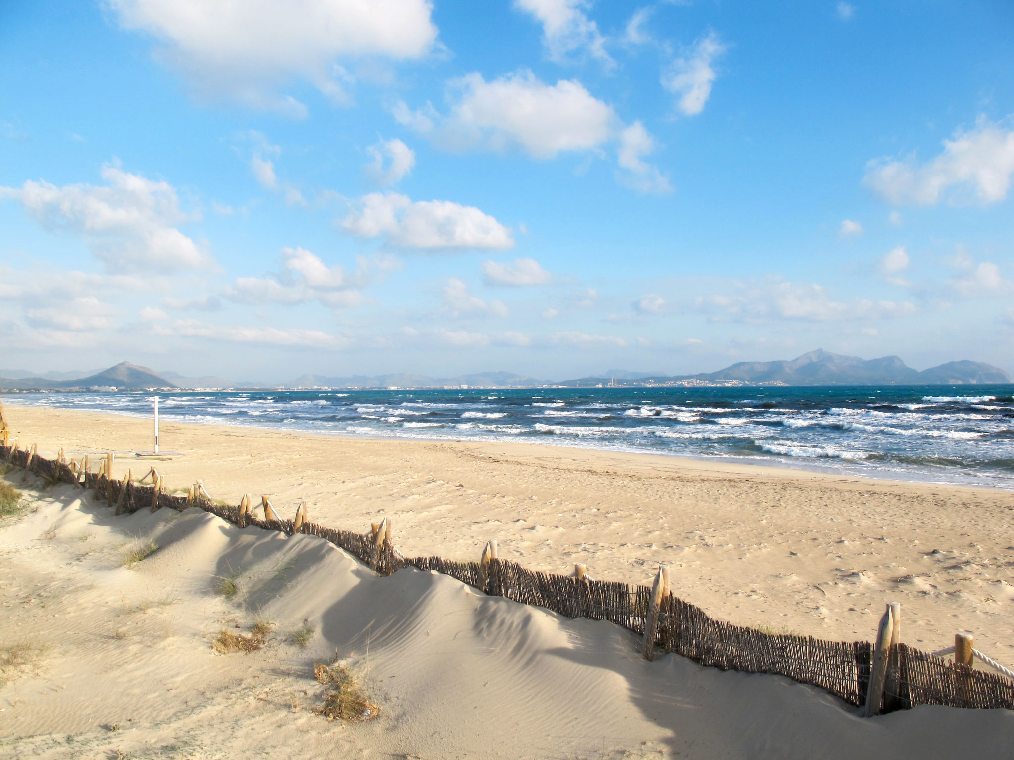 Can Vanrell, mit Schwimmbad, Jacuzzi und Rasenfläche.-Omgeving