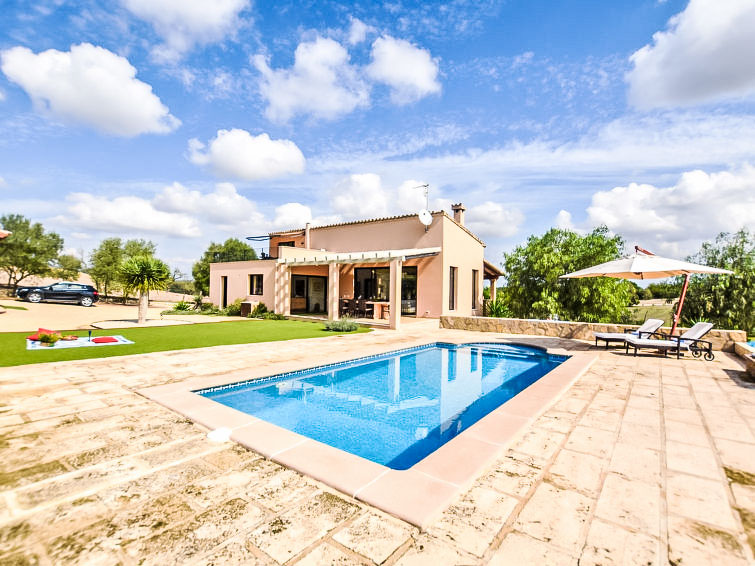 Vakantiehuis Son Tey: naast de golfbaan in Sineu met privézwembad in Sineu