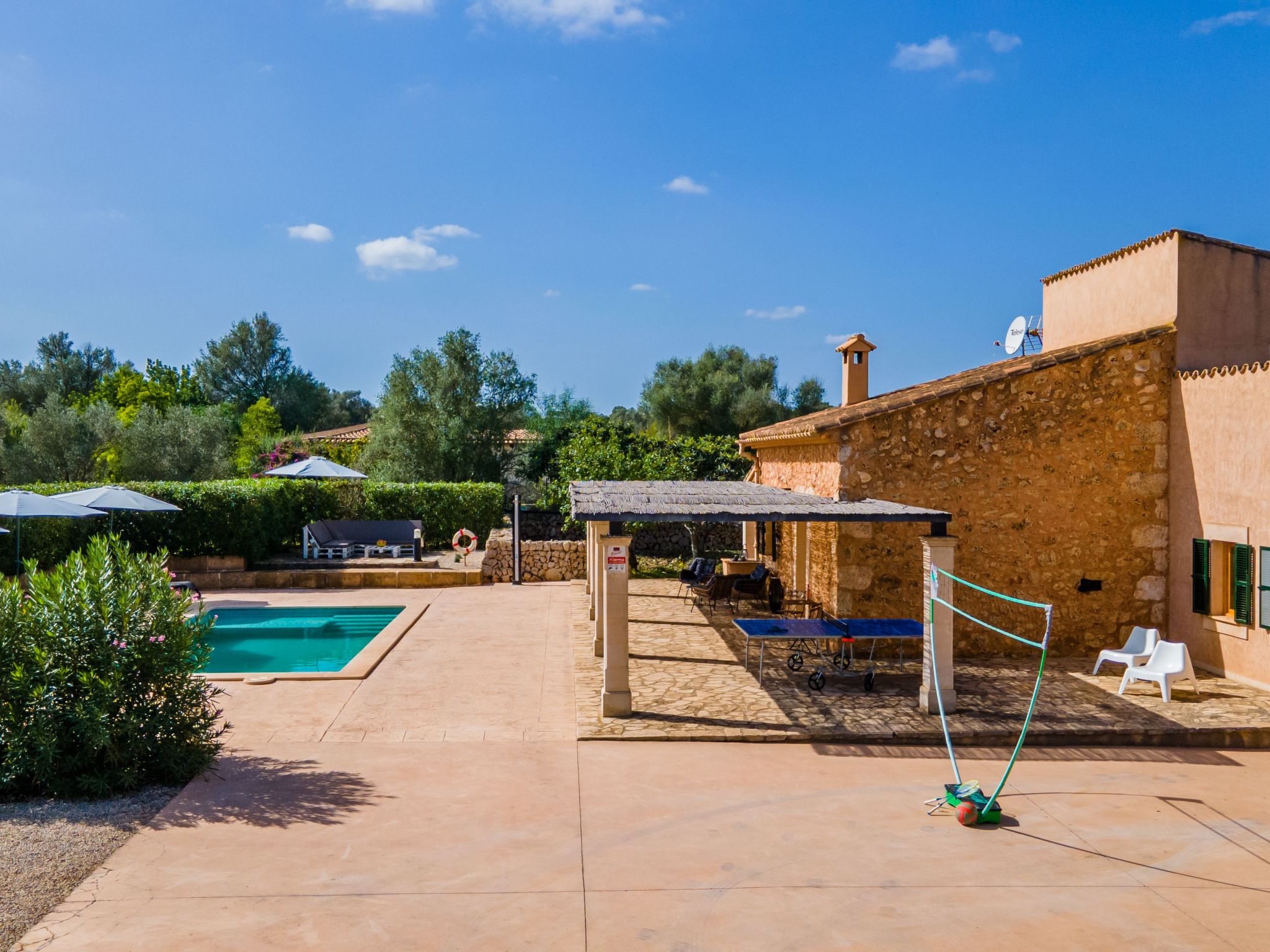 Stilvolle, top-moderne, traumhafte Finca in Sineu-Binnen