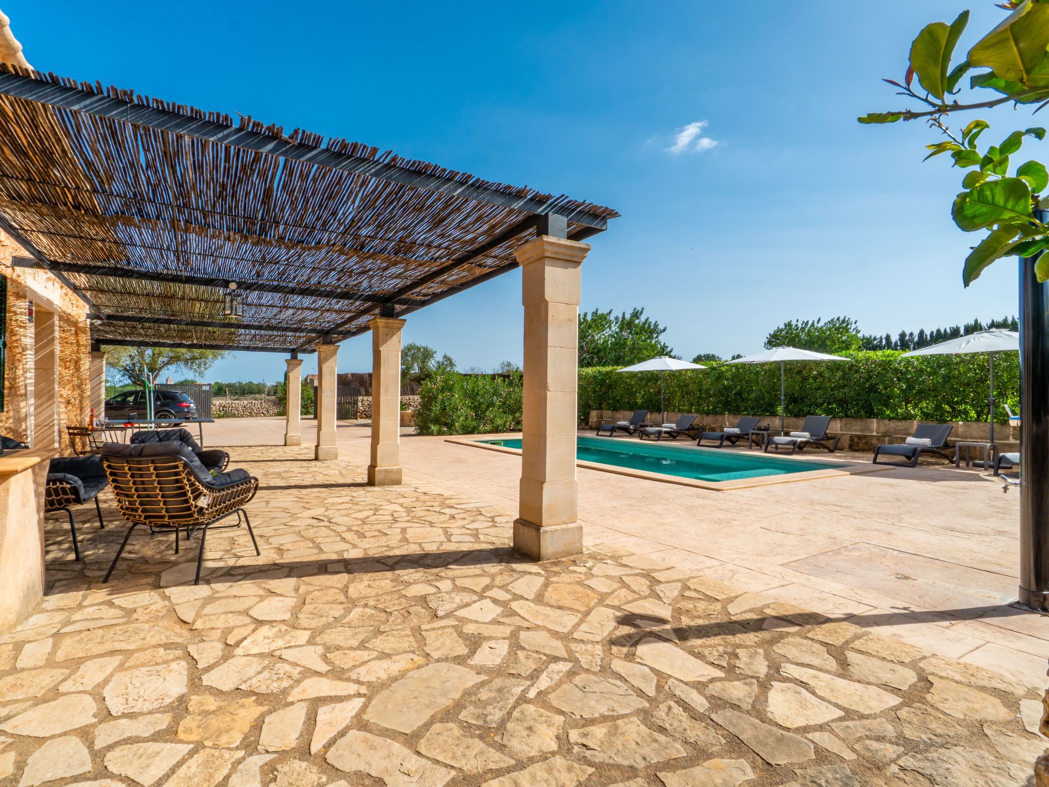 Stilvolle, top-moderne, traumhafte Finca in Sineu-Binnen