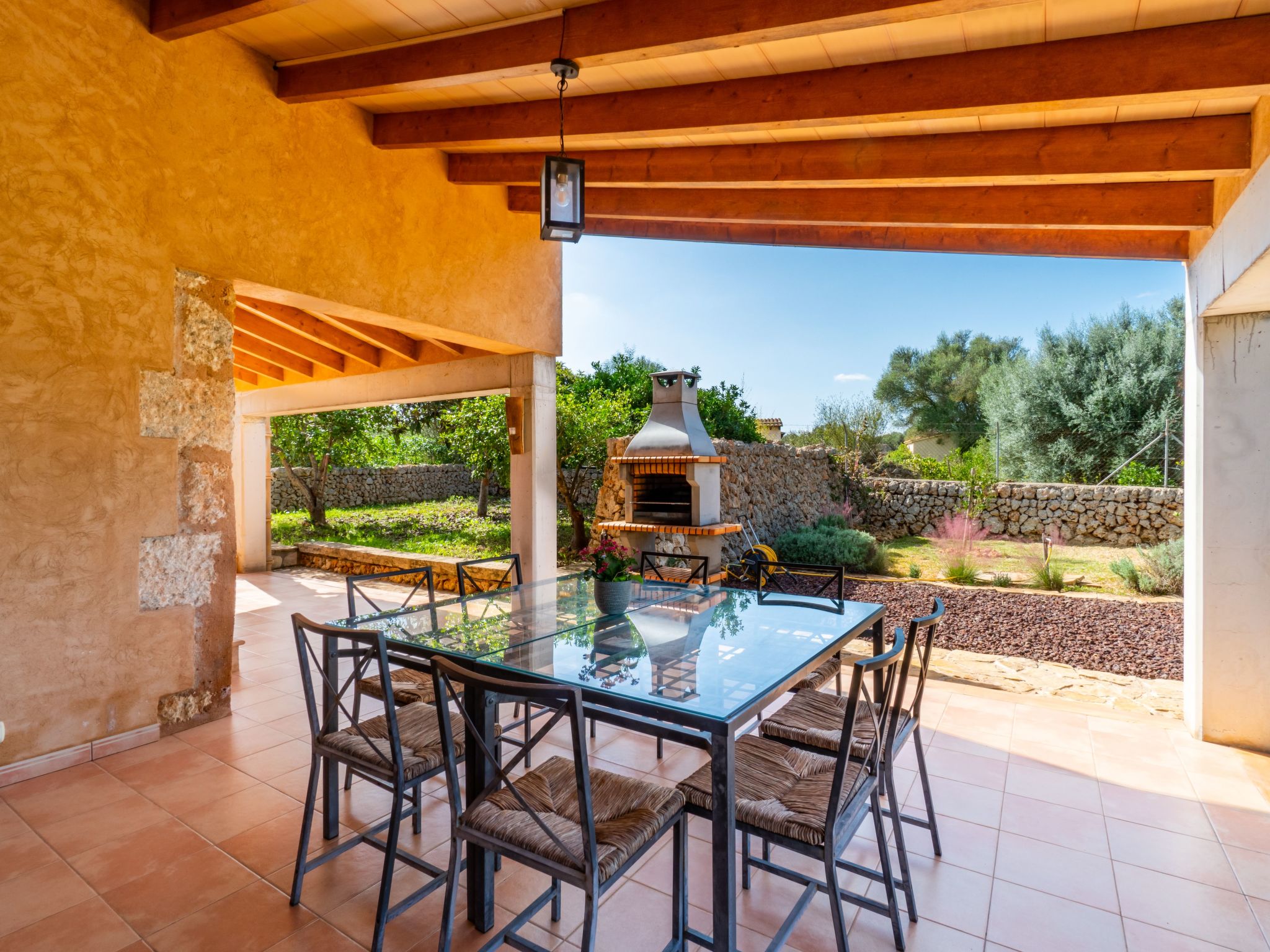 Stilvolle, top-moderne, traumhafte Finca in Sineu-Binnen