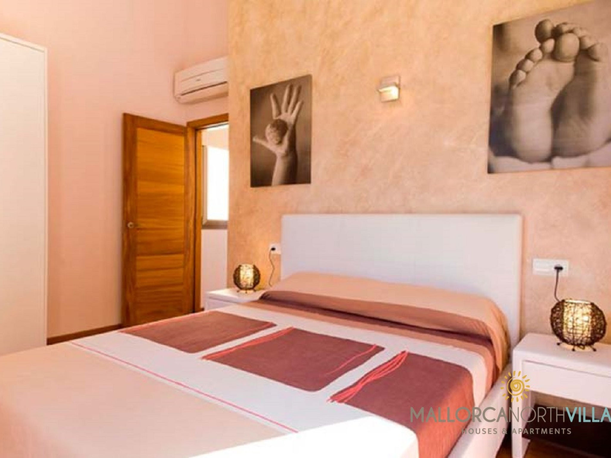 Villa Mediterranean - Inside