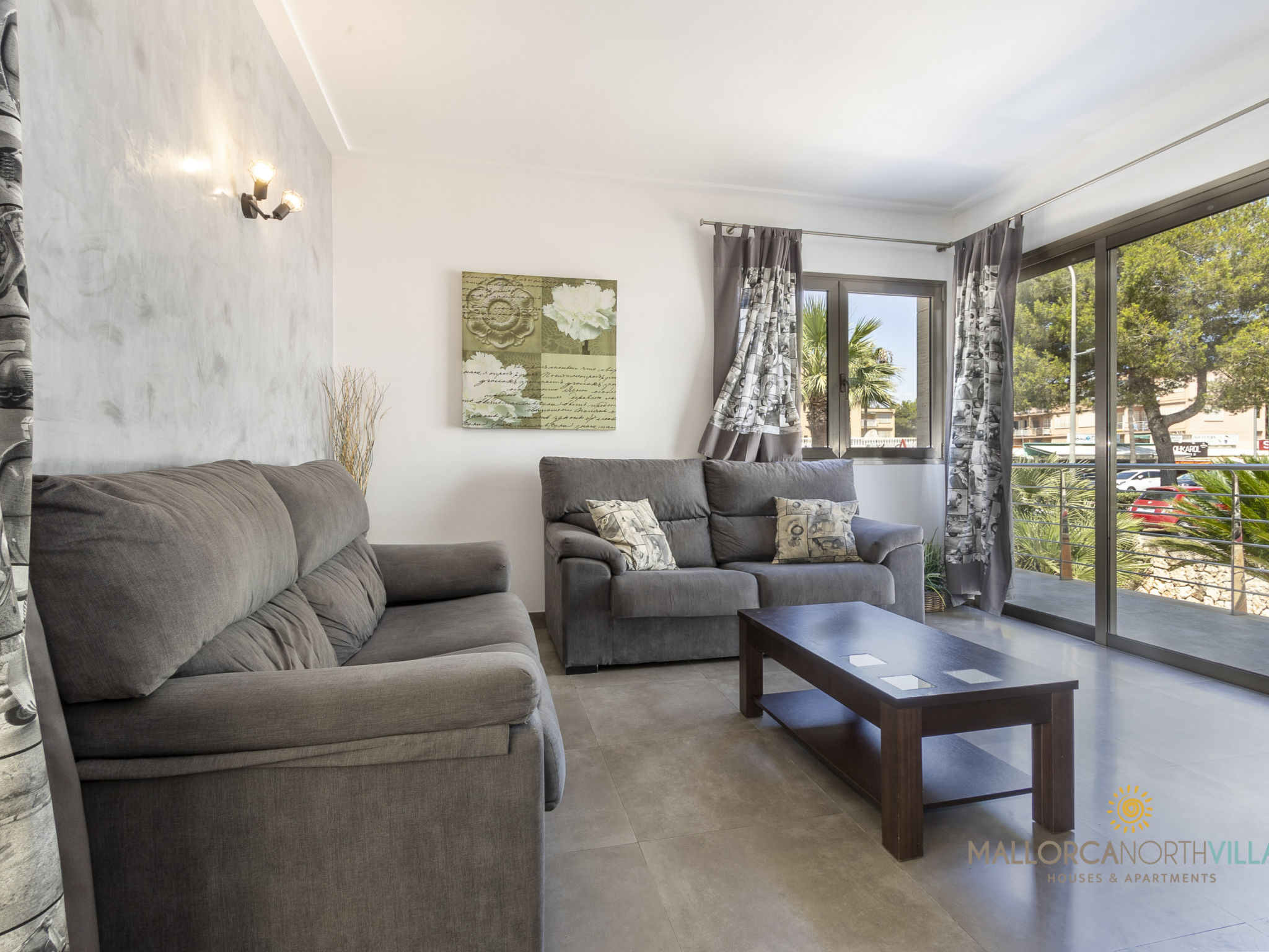 Villa Albufera - Inside