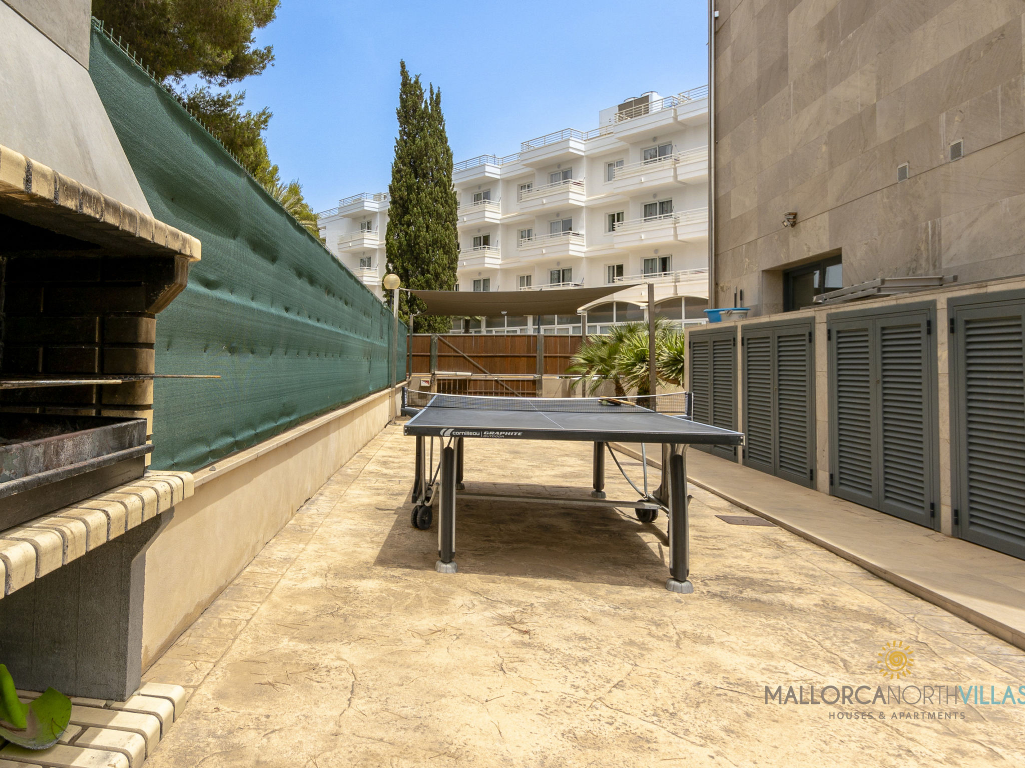 Villa Iola: Moderna Casa en Platja de Muro - Dehors