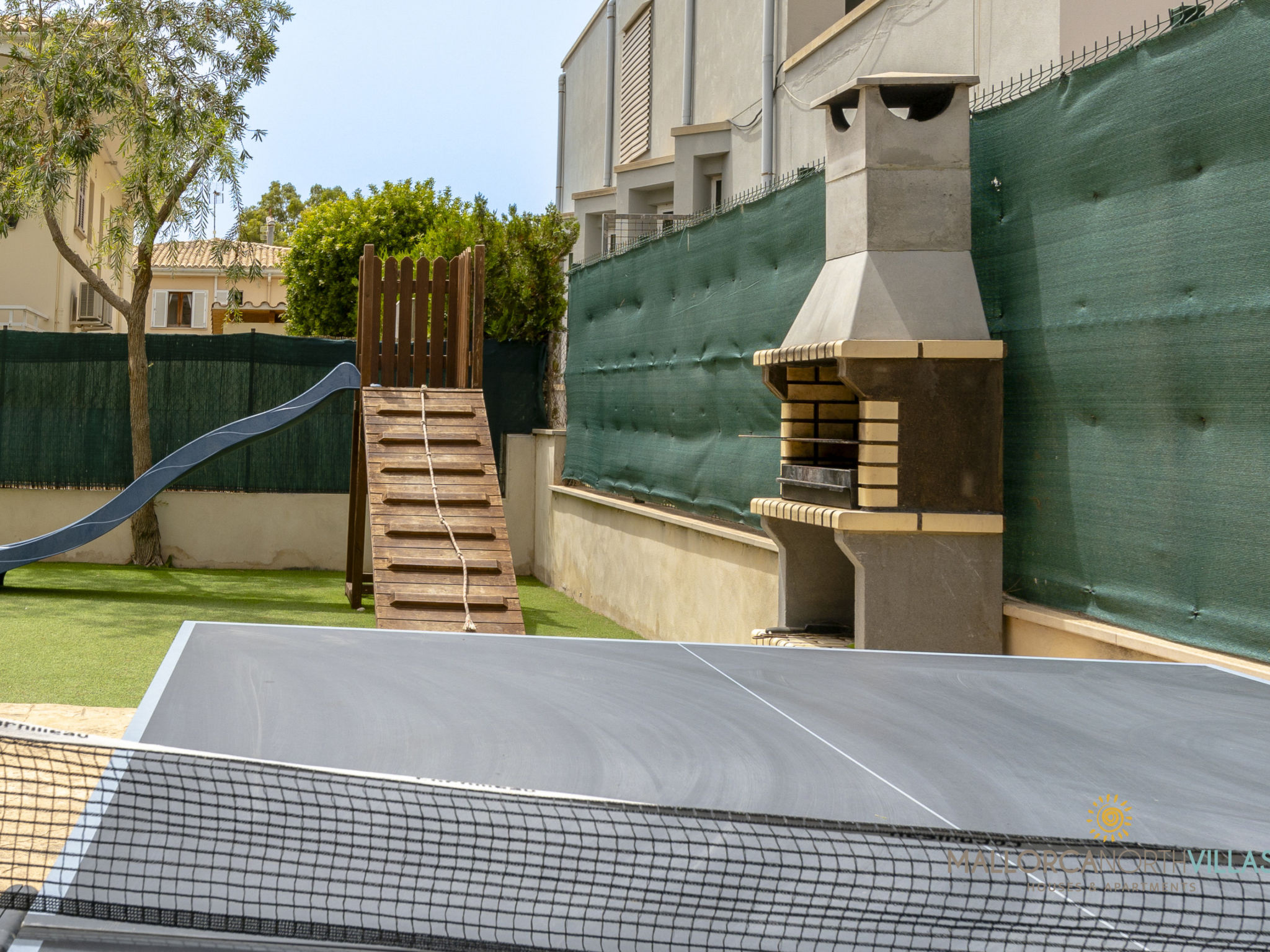 Villa Iola: Moderna Casa en Platja de Muro - Dehors