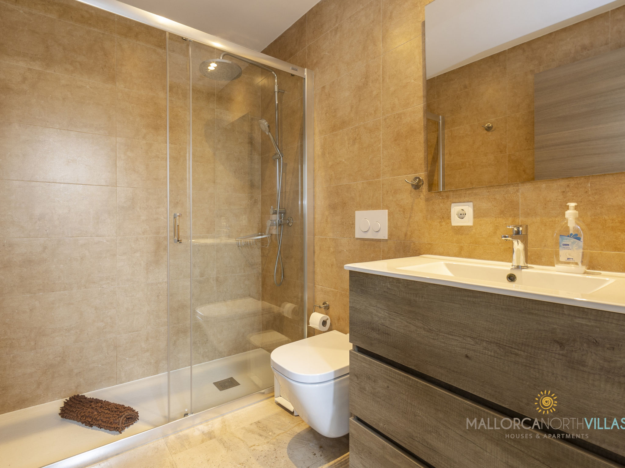 Villa Iola: Moderna Casa en Platja de Muro - Dedans