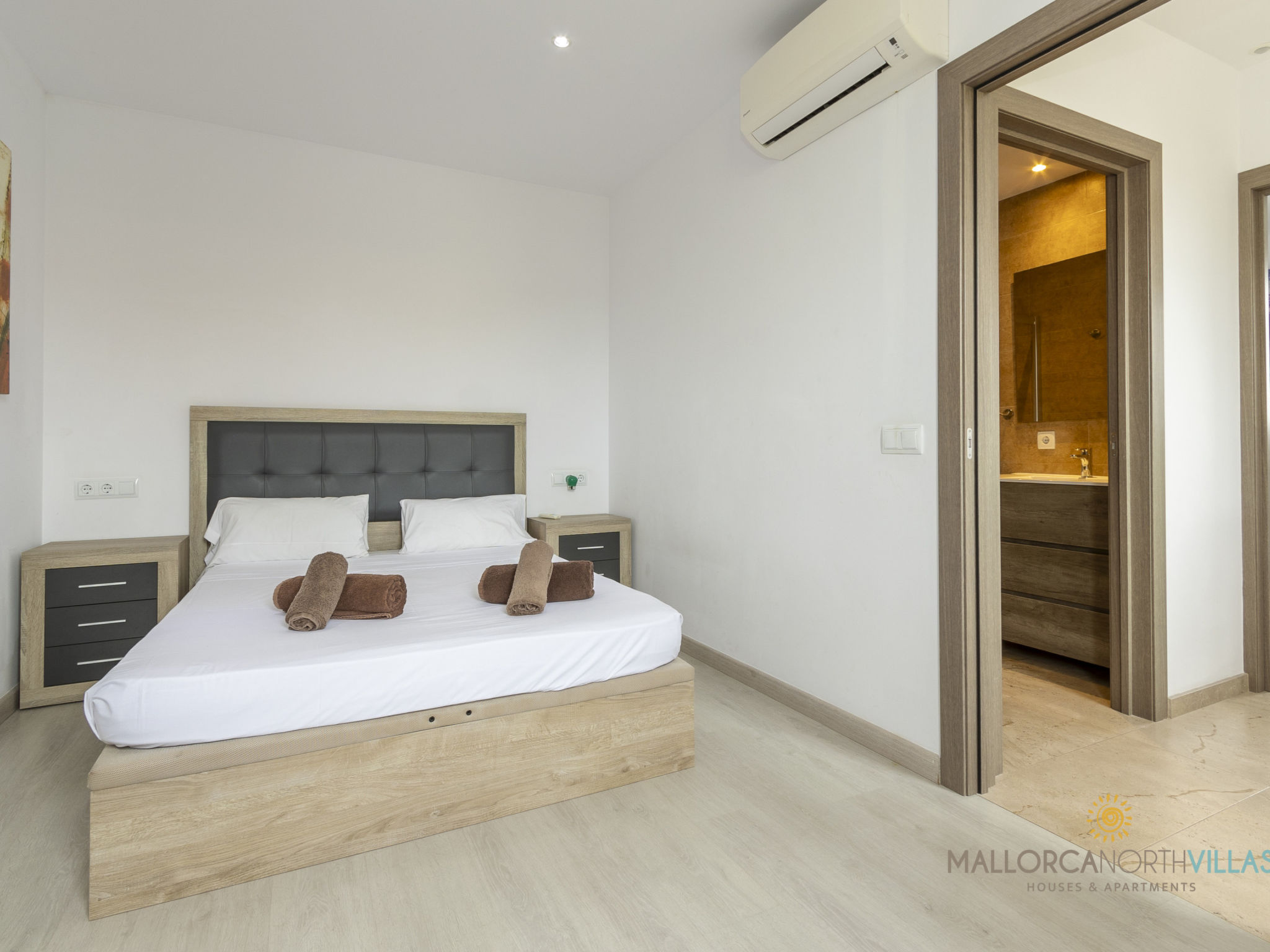 Villa Iola: Moderna Casa en Platja de Muro - Dedans